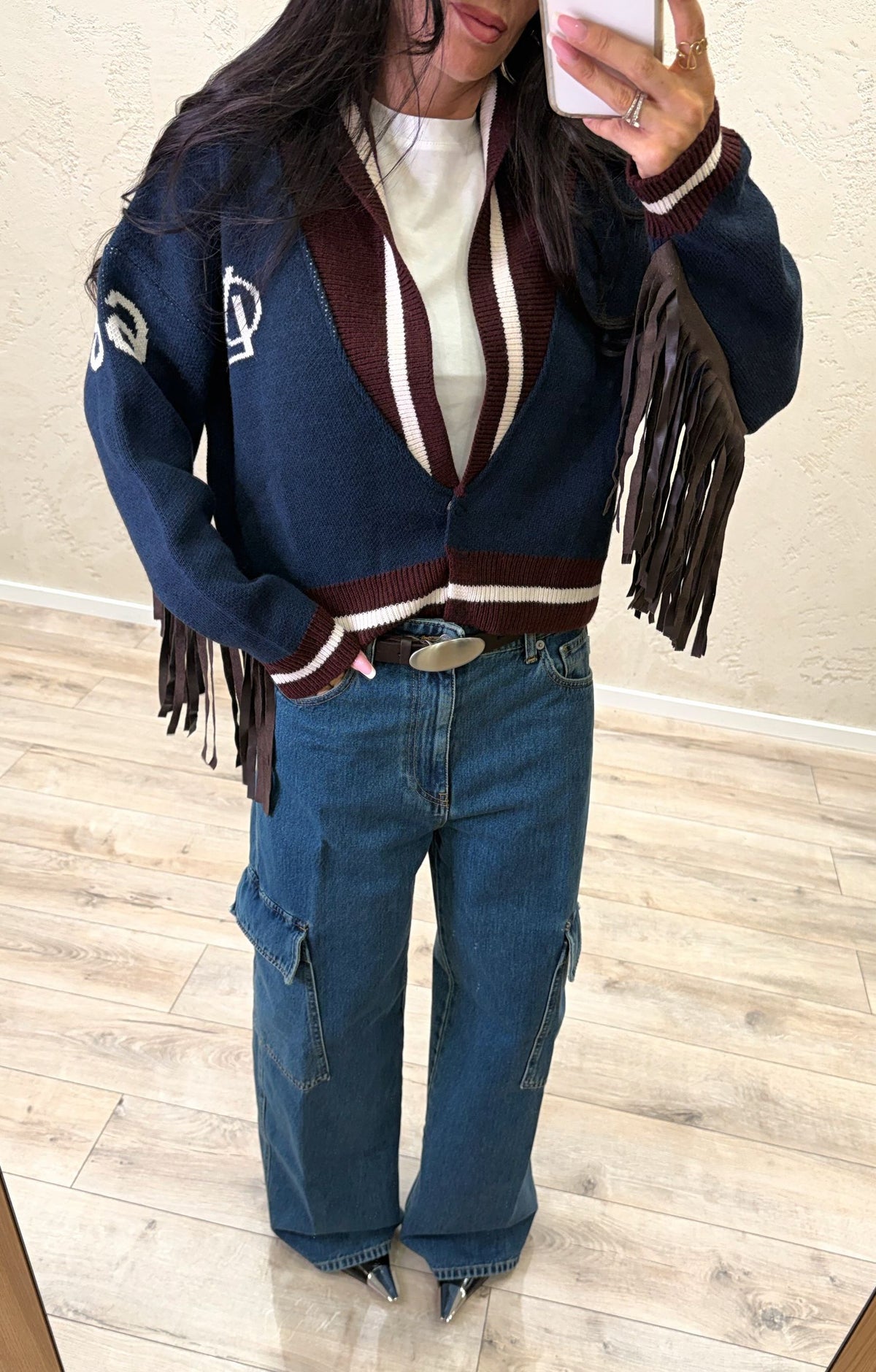 Cardigan con frange in ecopelle