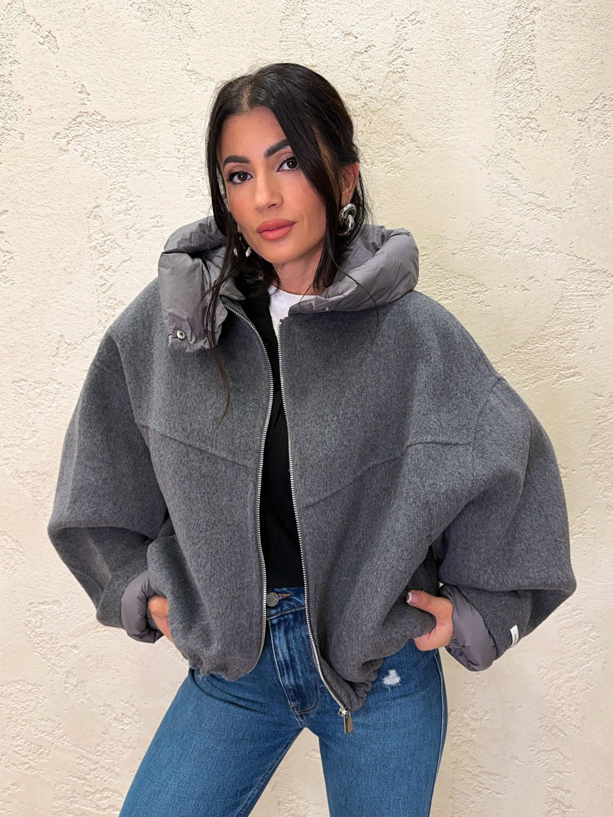 Cappotto in misto lana con cappuccio imbottito rimovibile