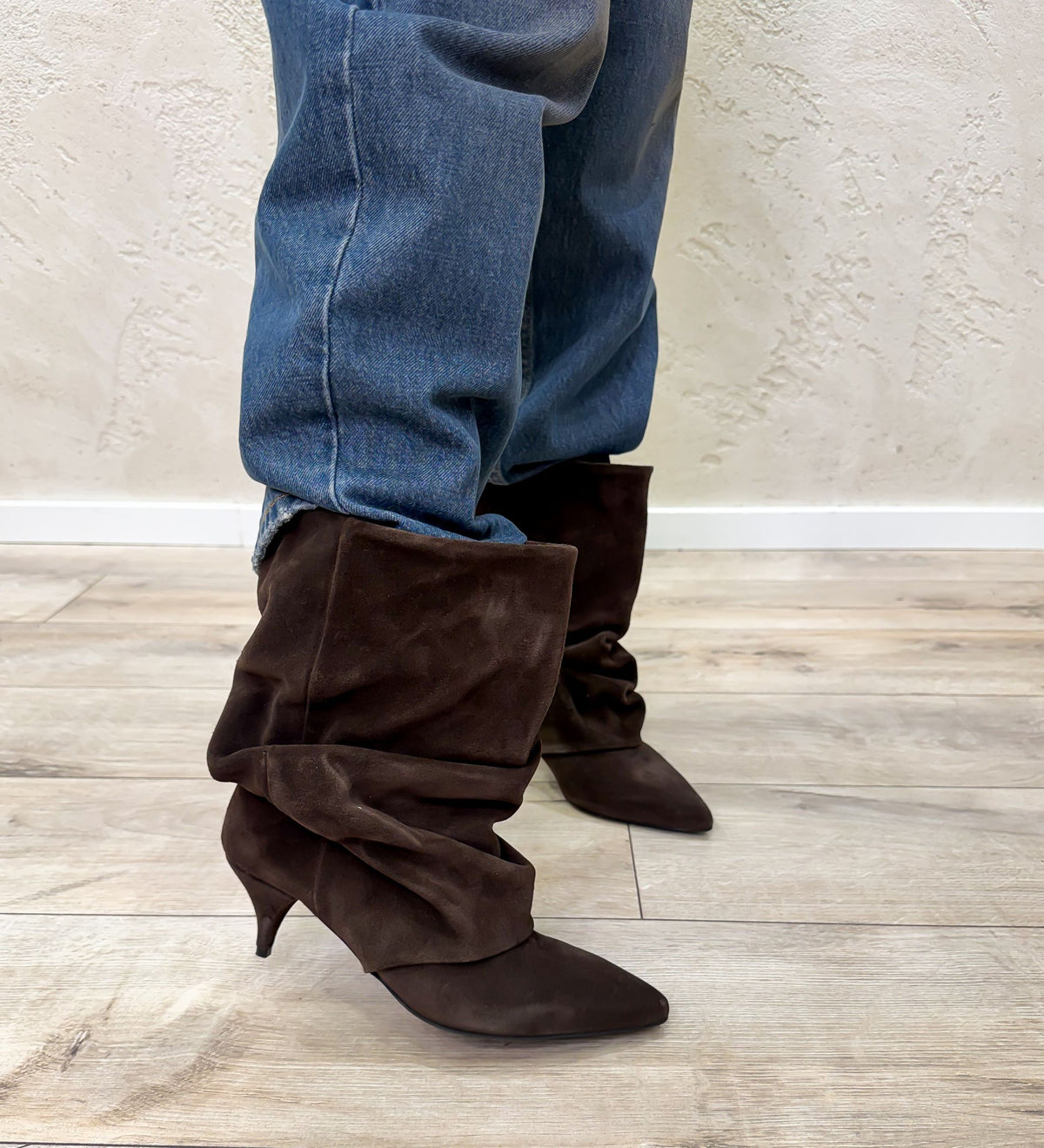 Stivaletto in camoscio