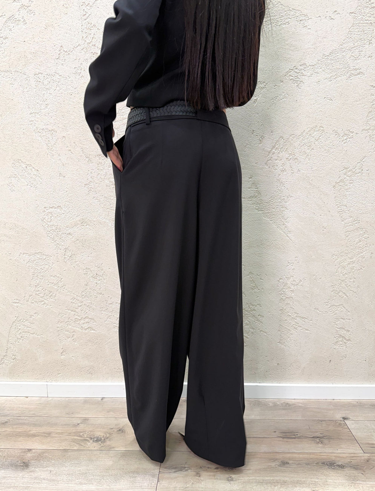Pantalone palazzo "Niky" con cintura
