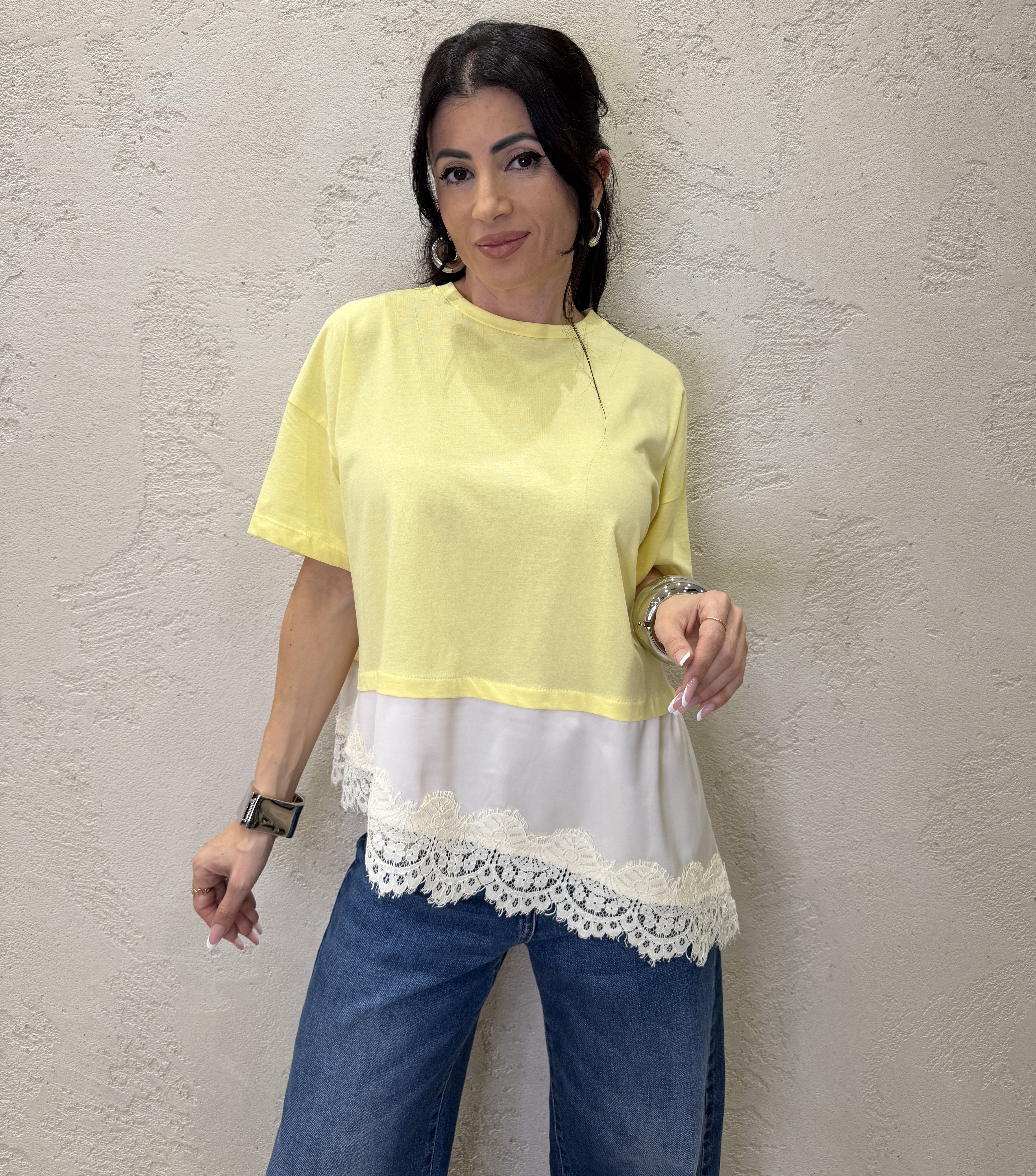 t-shirt a scatoletta con inserto satin e pizzo T262A082 GIALLO DIXIE 
