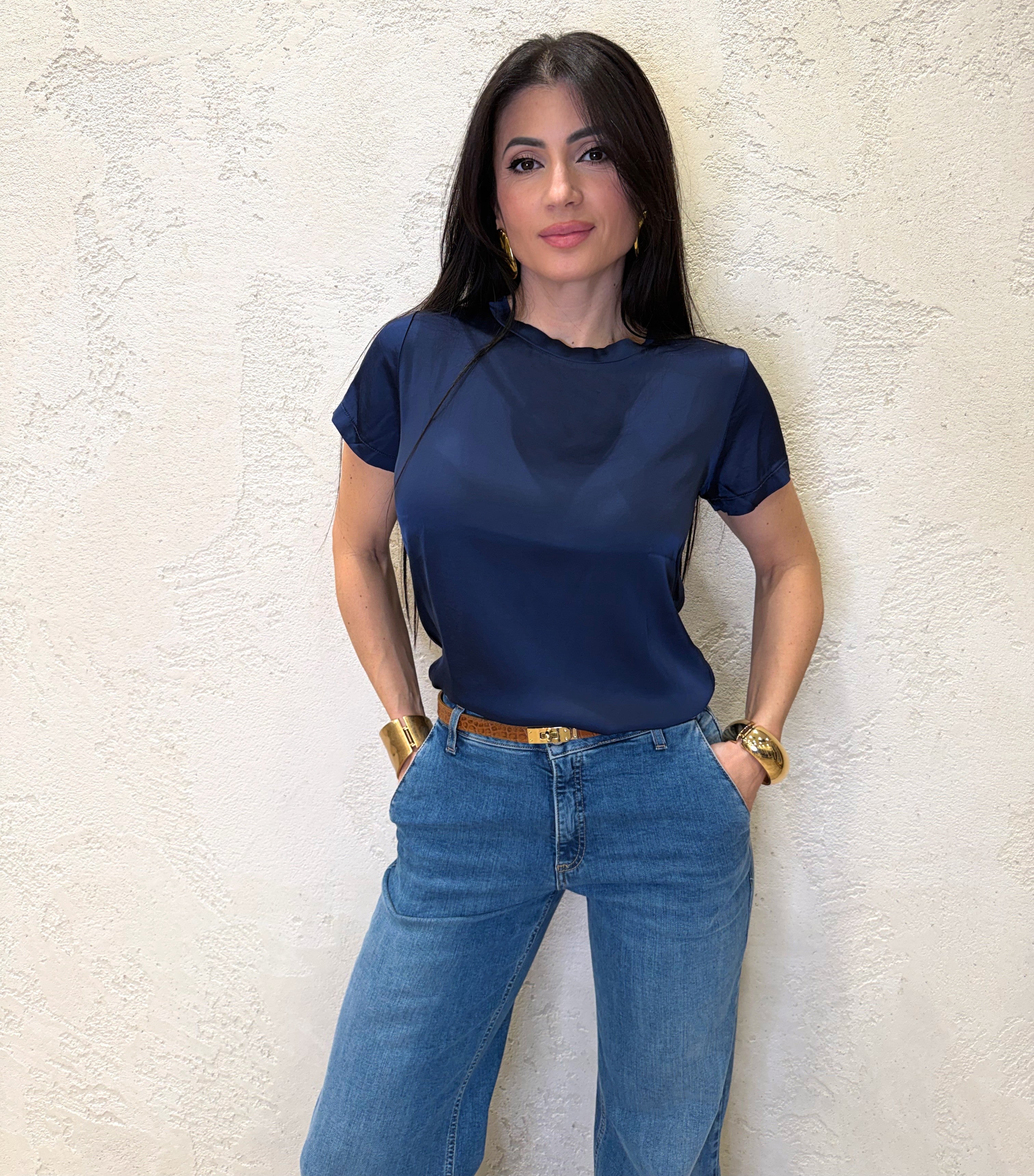 Blusa elasticizzata in satin 26FA705BU BLU SUSY MIX 