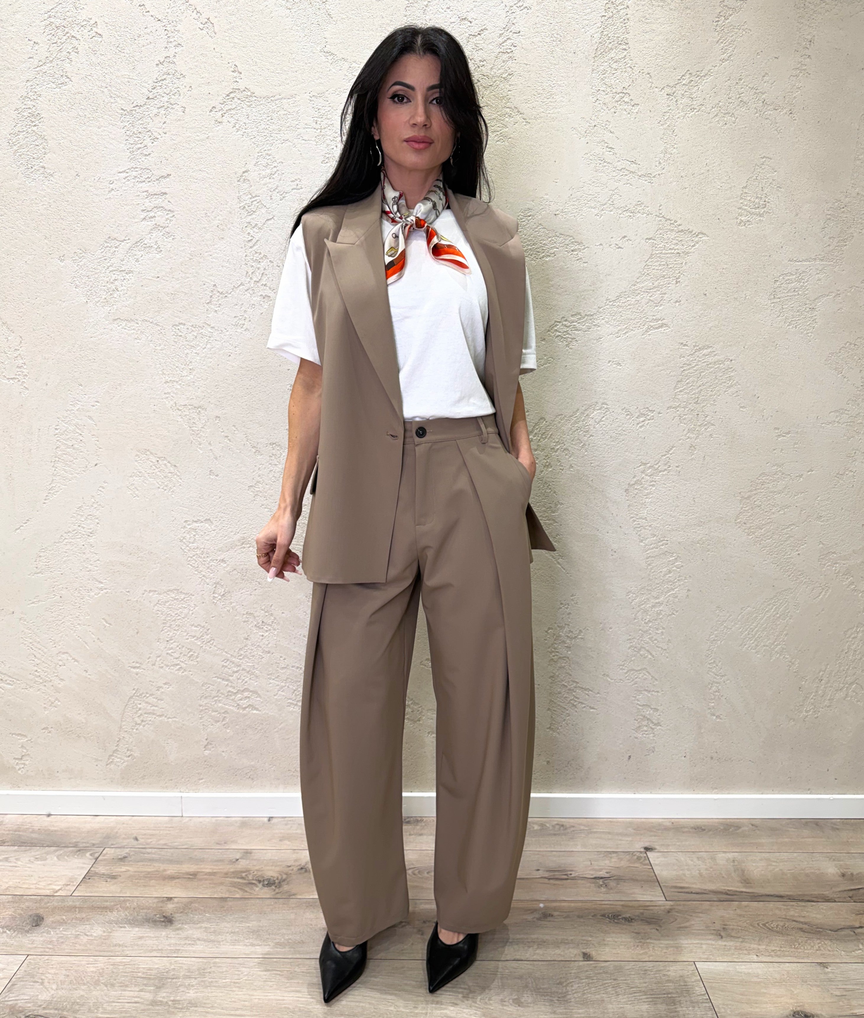 pantaloni modello balloon con pinces misto viscosa elasticizzati 63652 CARAMELLO SUSY MIX 