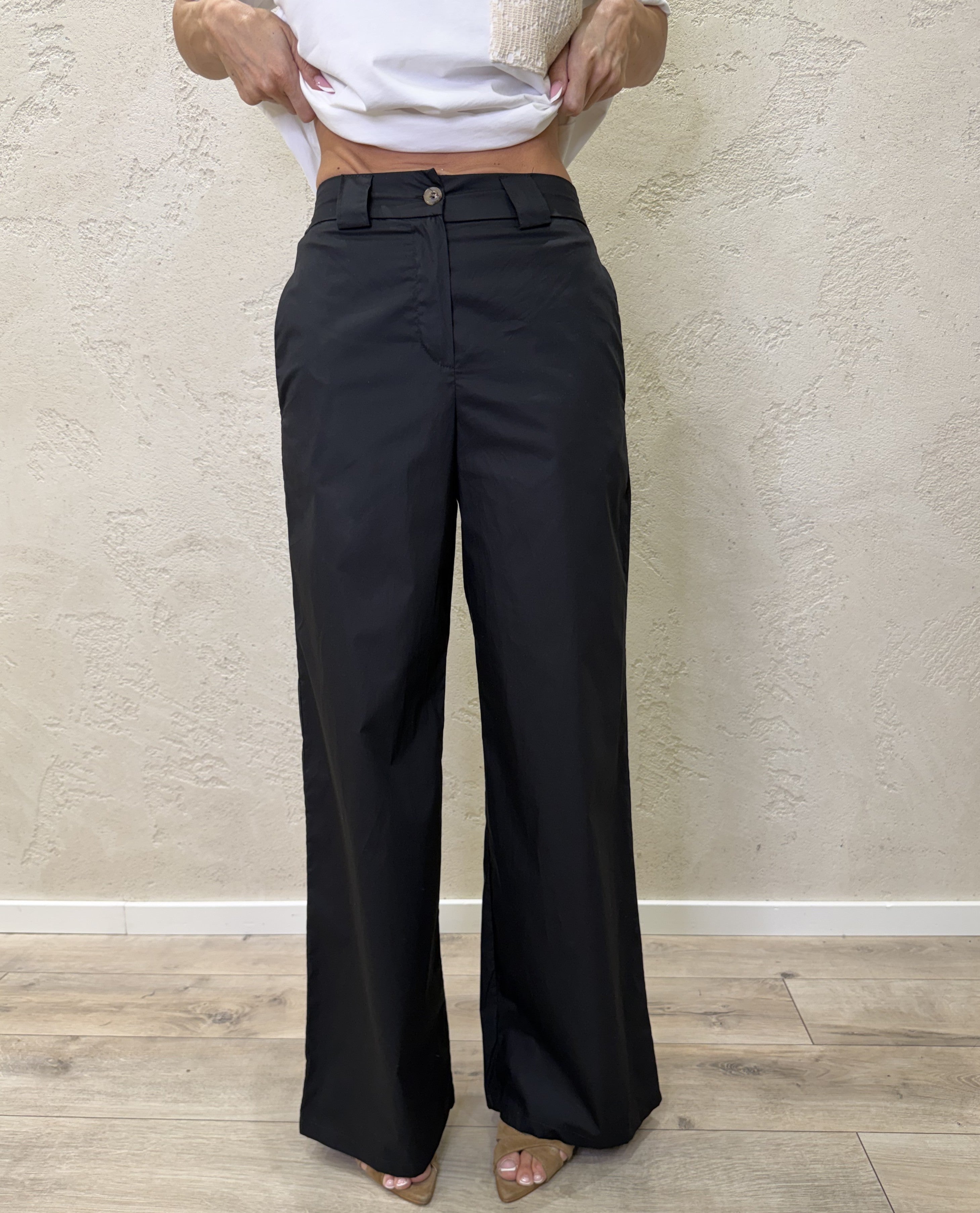 pantalone a gamba dritta in 100% cotone 26P4934 NERO TENSIONE IN 