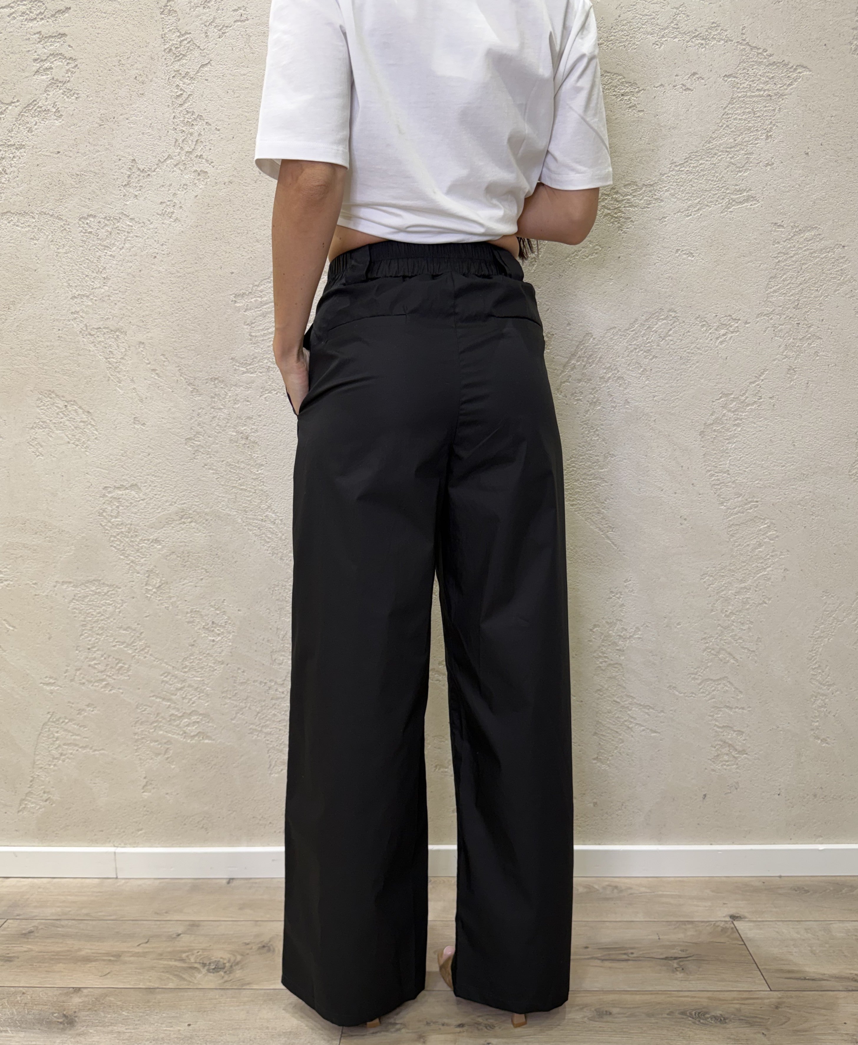 pantalone a gamba dritta in 100% cotone 26P4934 NERO TENSIONE IN 