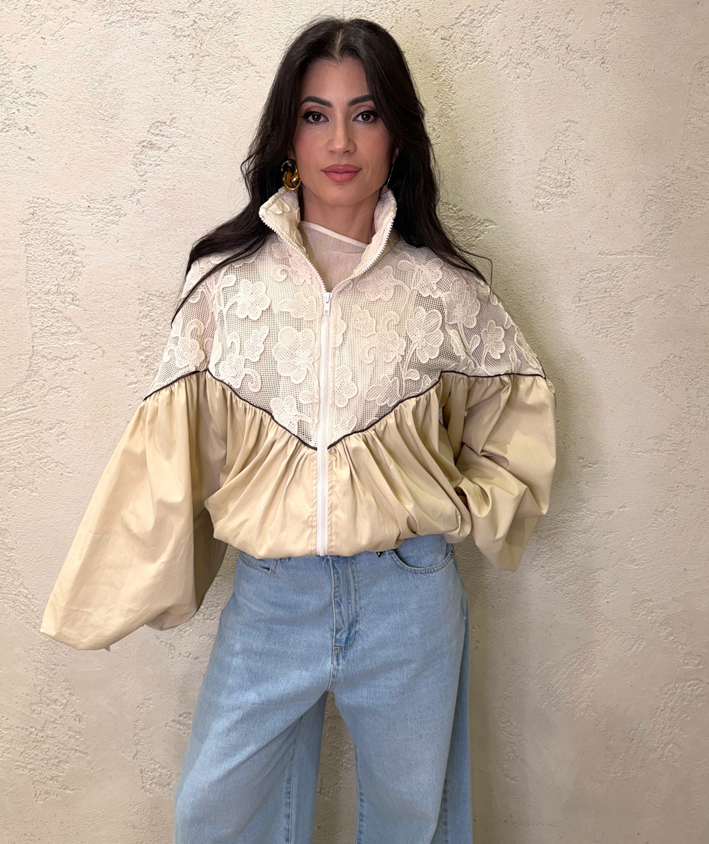 giacca a bomber in doppio tessuto con crochet floreale 38931 BURRO TENSIONE IN 
