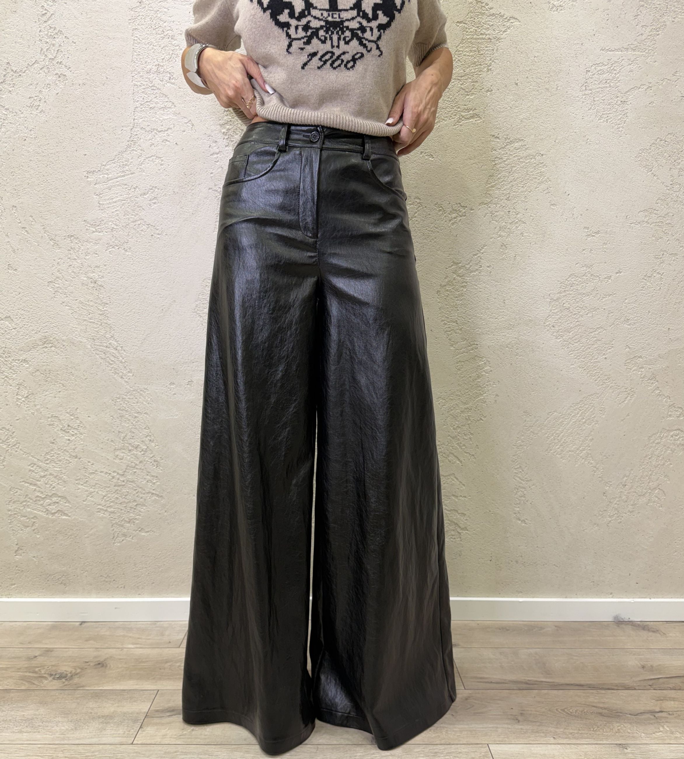 Pantalone a palazzo in ecopelle
