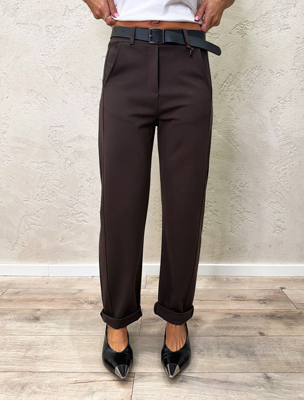 Pantalone elasticizzato in viscosa con cintura