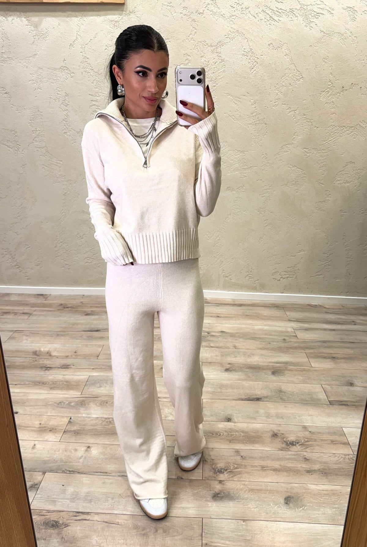 Tuta in maglia "Comfy" zip corta