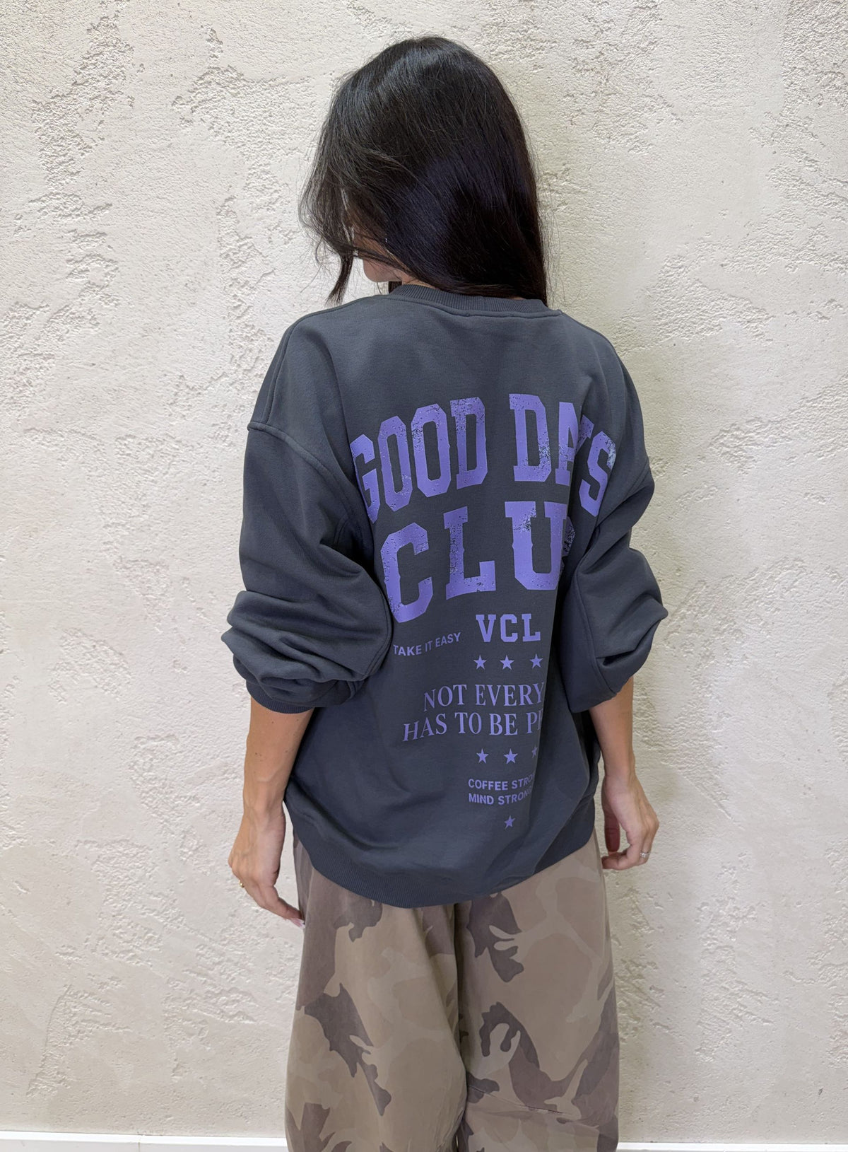 Felpa "Good days club"