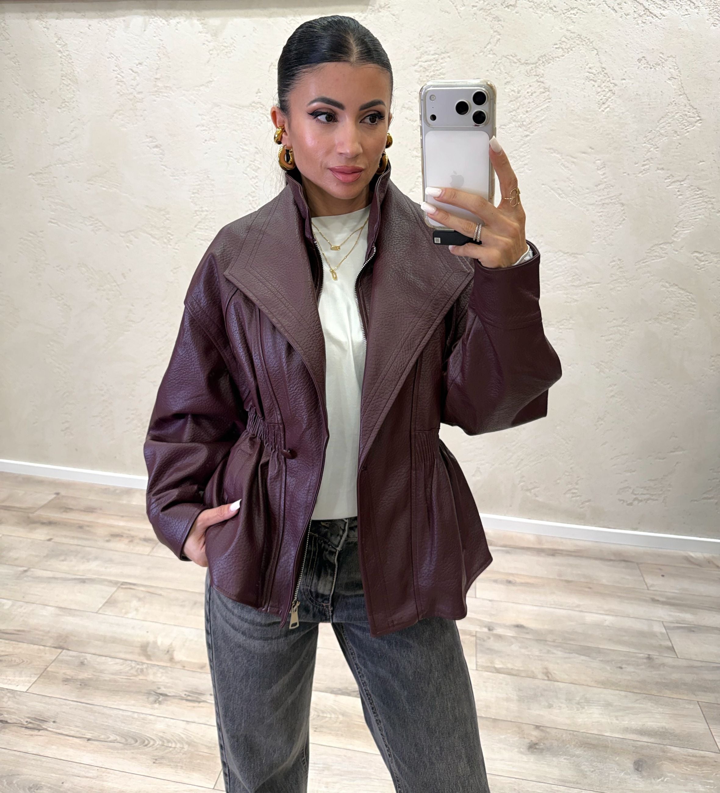Giacca stile trench in ecopelle martellata strutturata