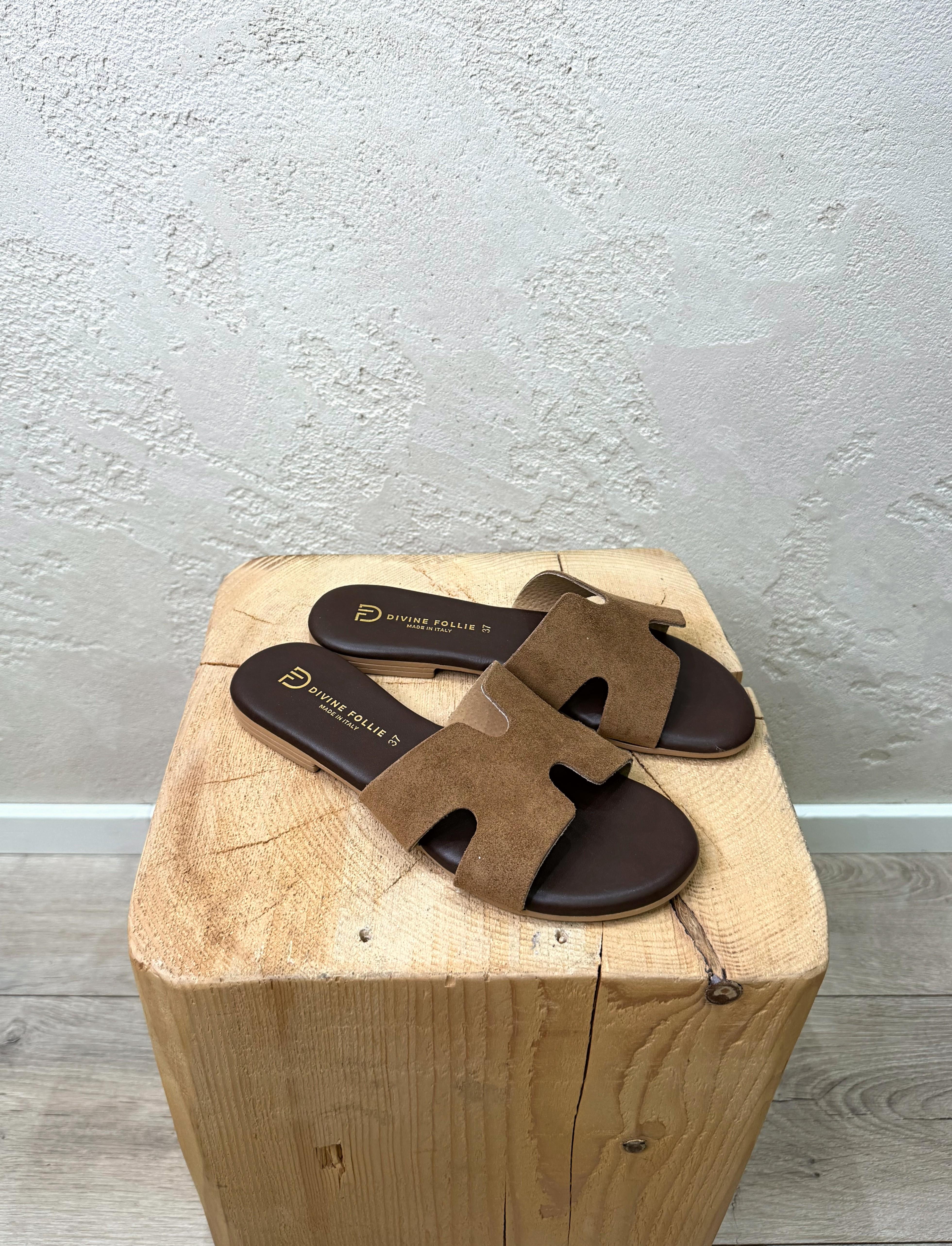 ciabattina flat in vera pelle 1080 CUOIO DIVINE FOLLIE 