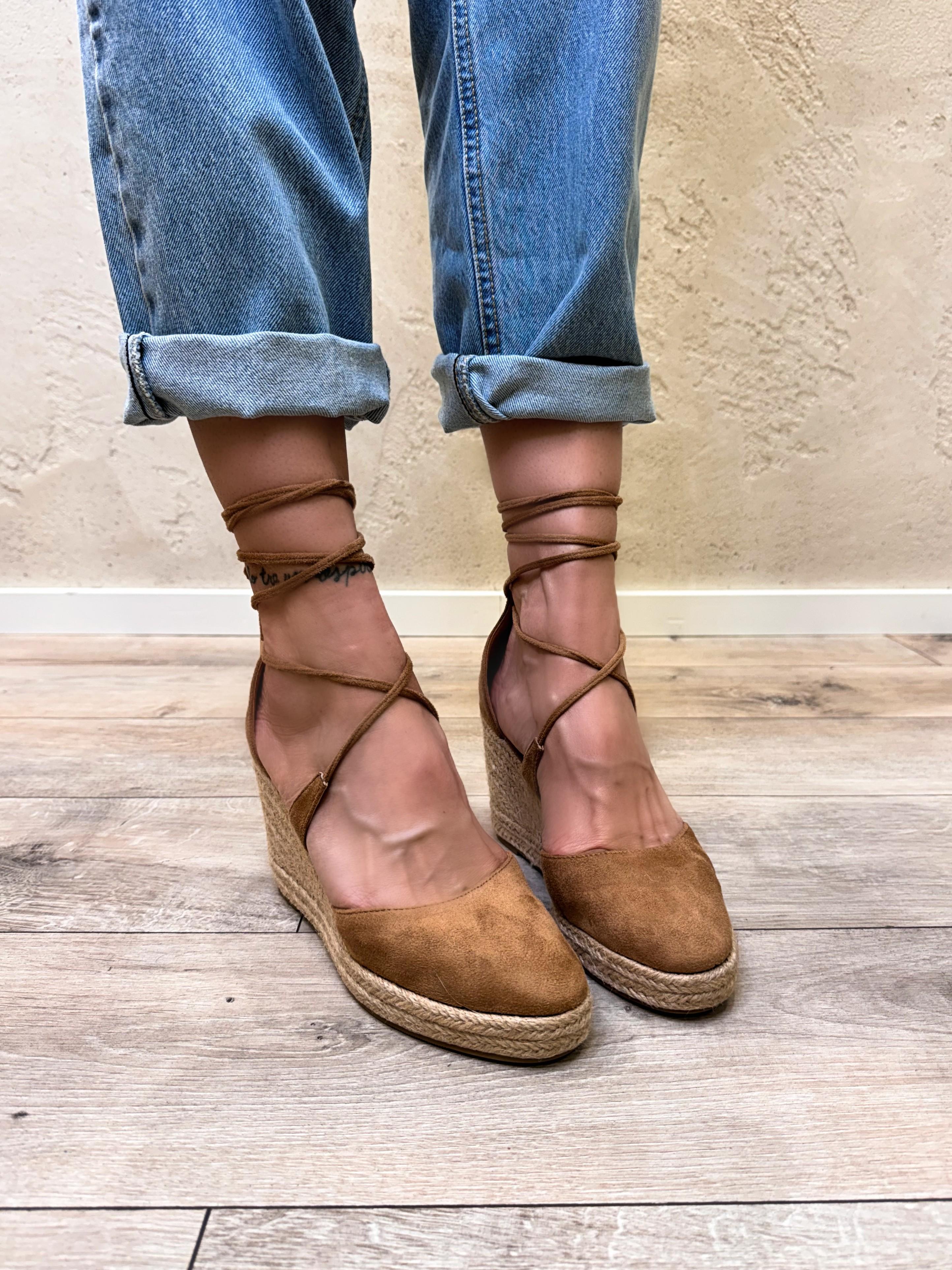 DIVINE FOLLIE DF3714CAMOSCIO
