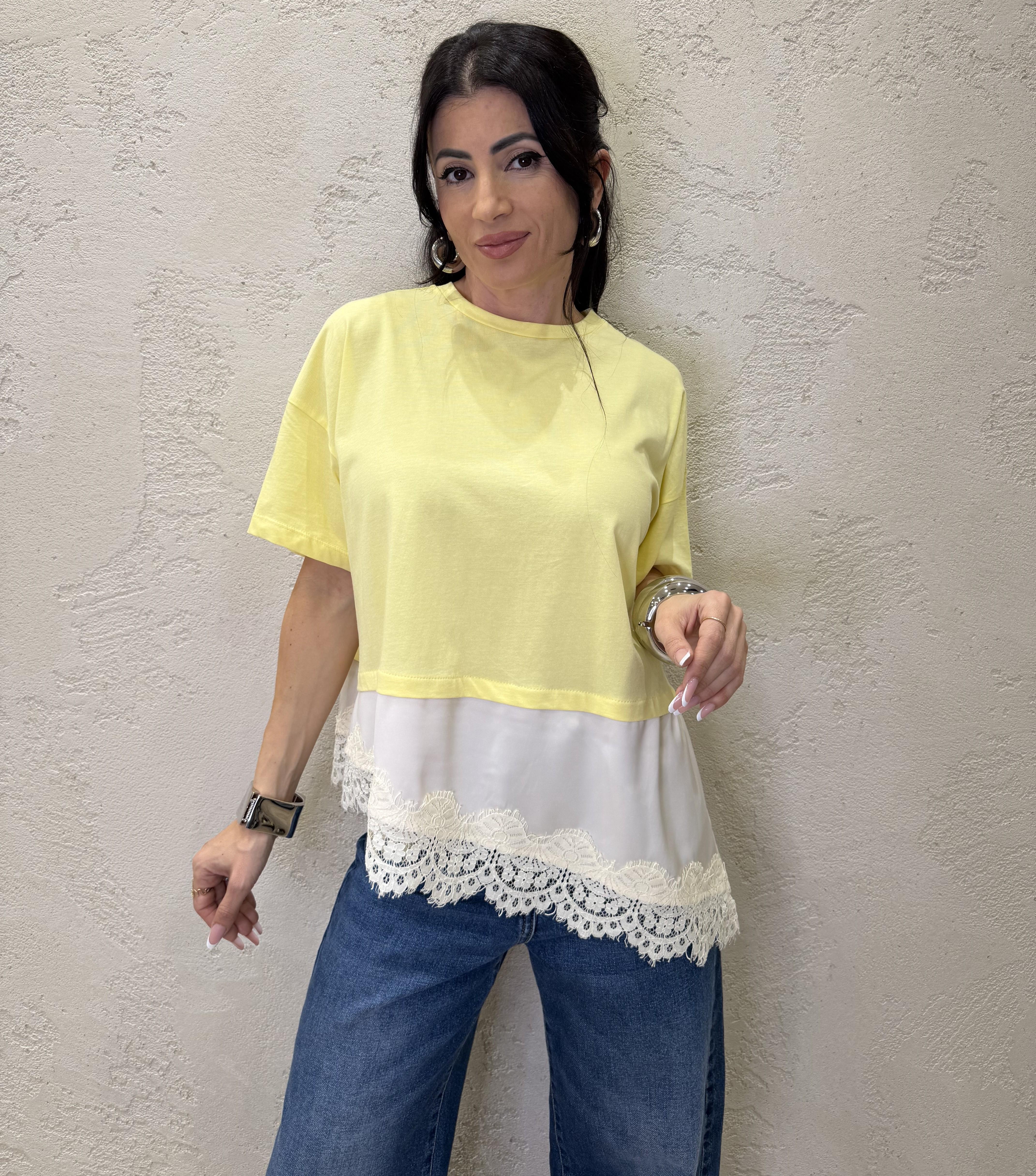 t-shirt a scatoletta con inserto satin e pizzo T262A082 GIALLO DIXIE 