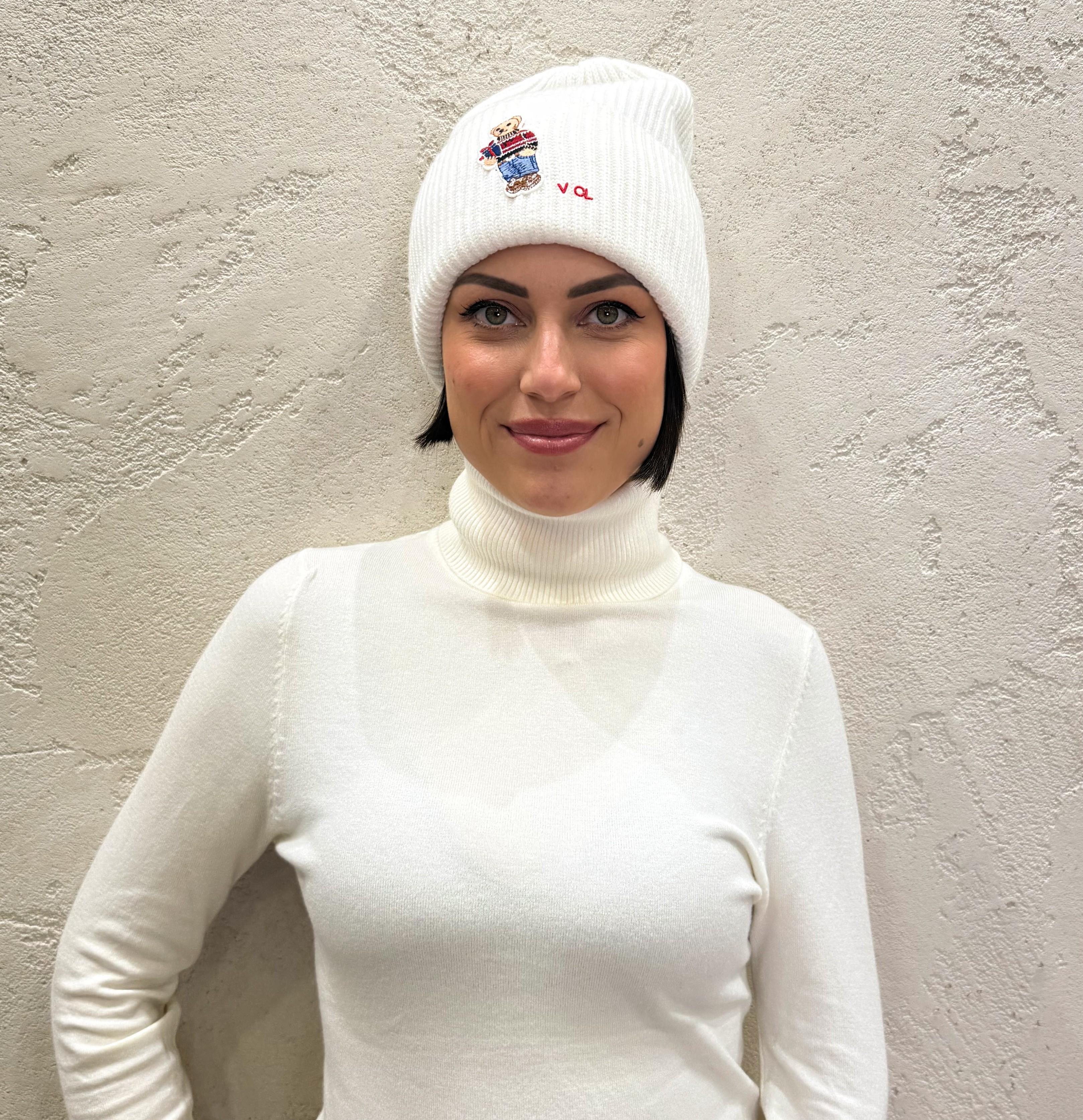 berretto lana e cashmere con orsetto 77376F BURRO VICOLO 