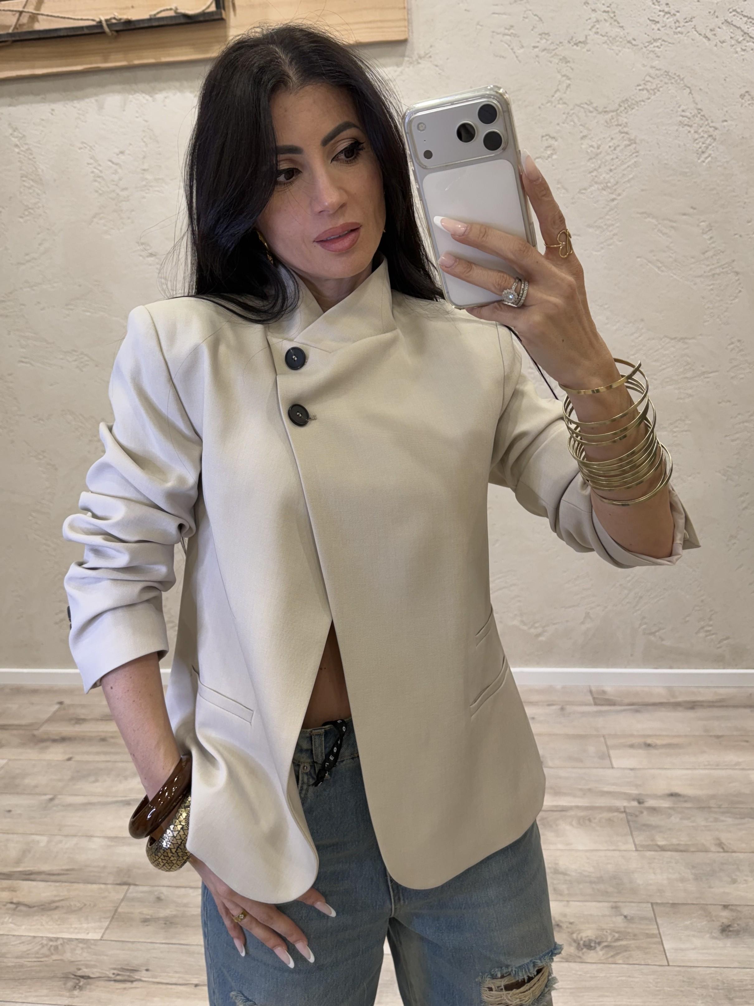 giacca con collo alla coreana e chiusura asimmetrica JMN-Q090 BEIGE HAVEONE 