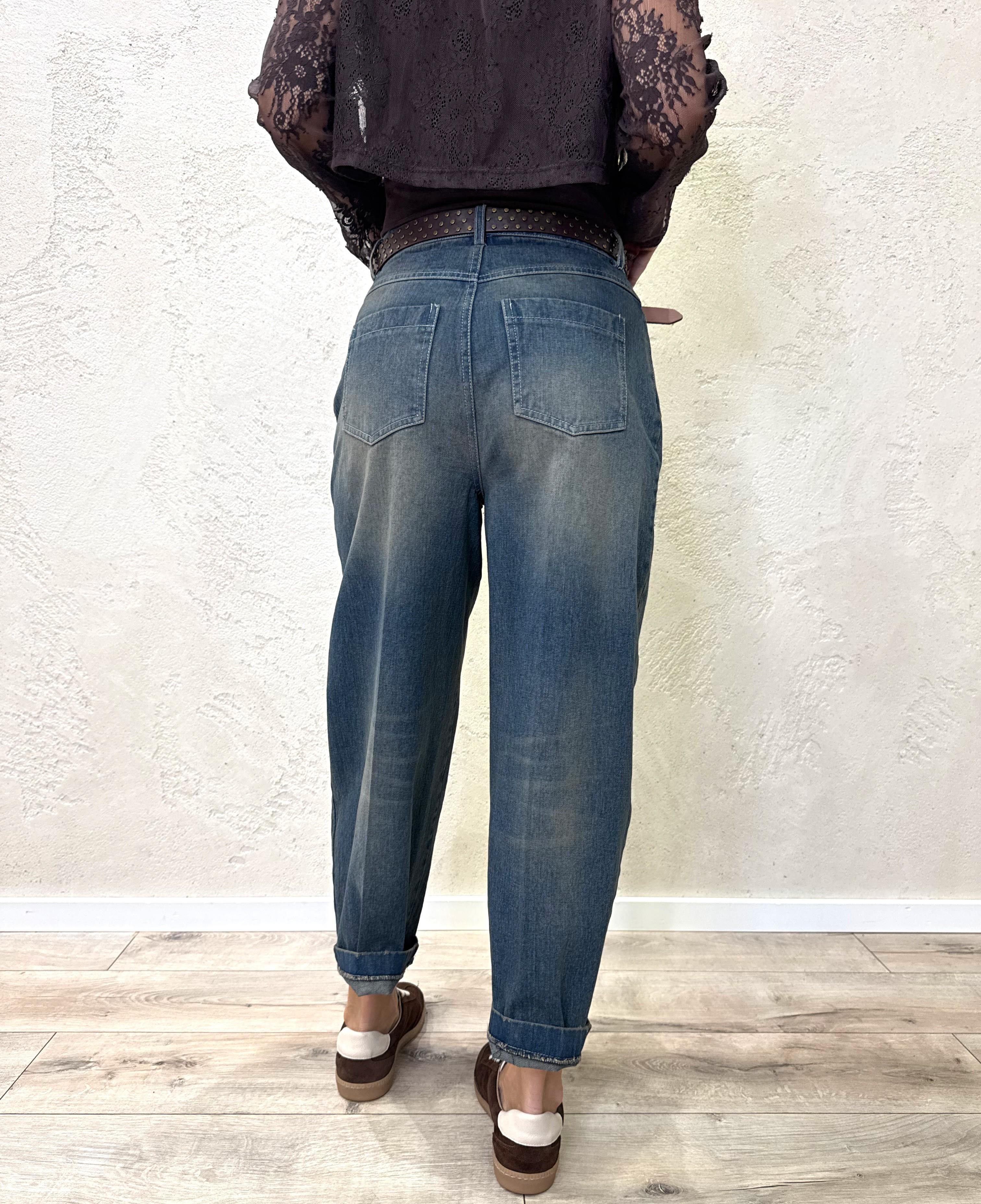 jeans modello carrot con cintura in dotazione DF5253 SLAVATO VICOLO 