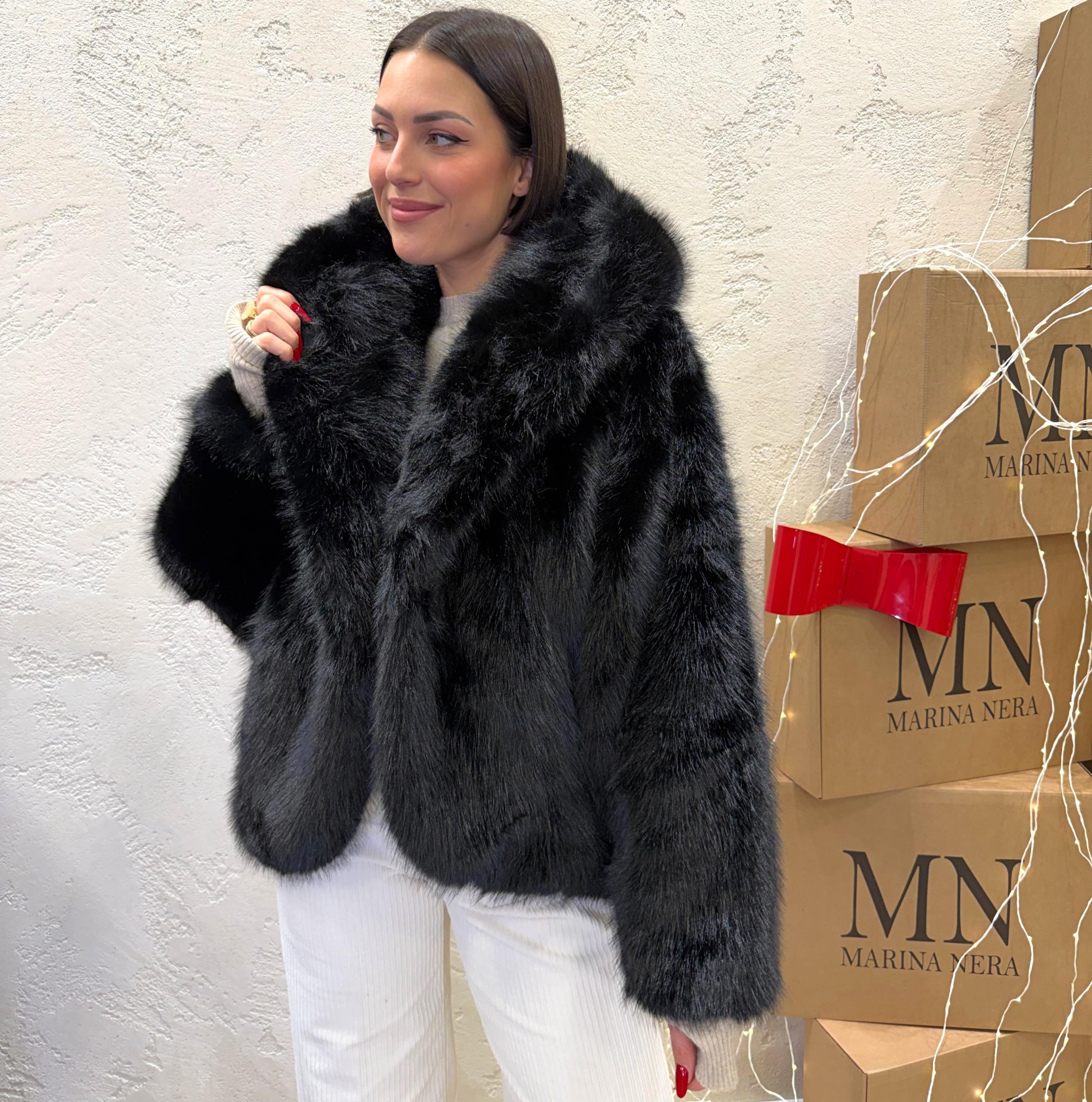 pelliccia con collo a rever e cappuccio PREVCAP NERO ELEVI 