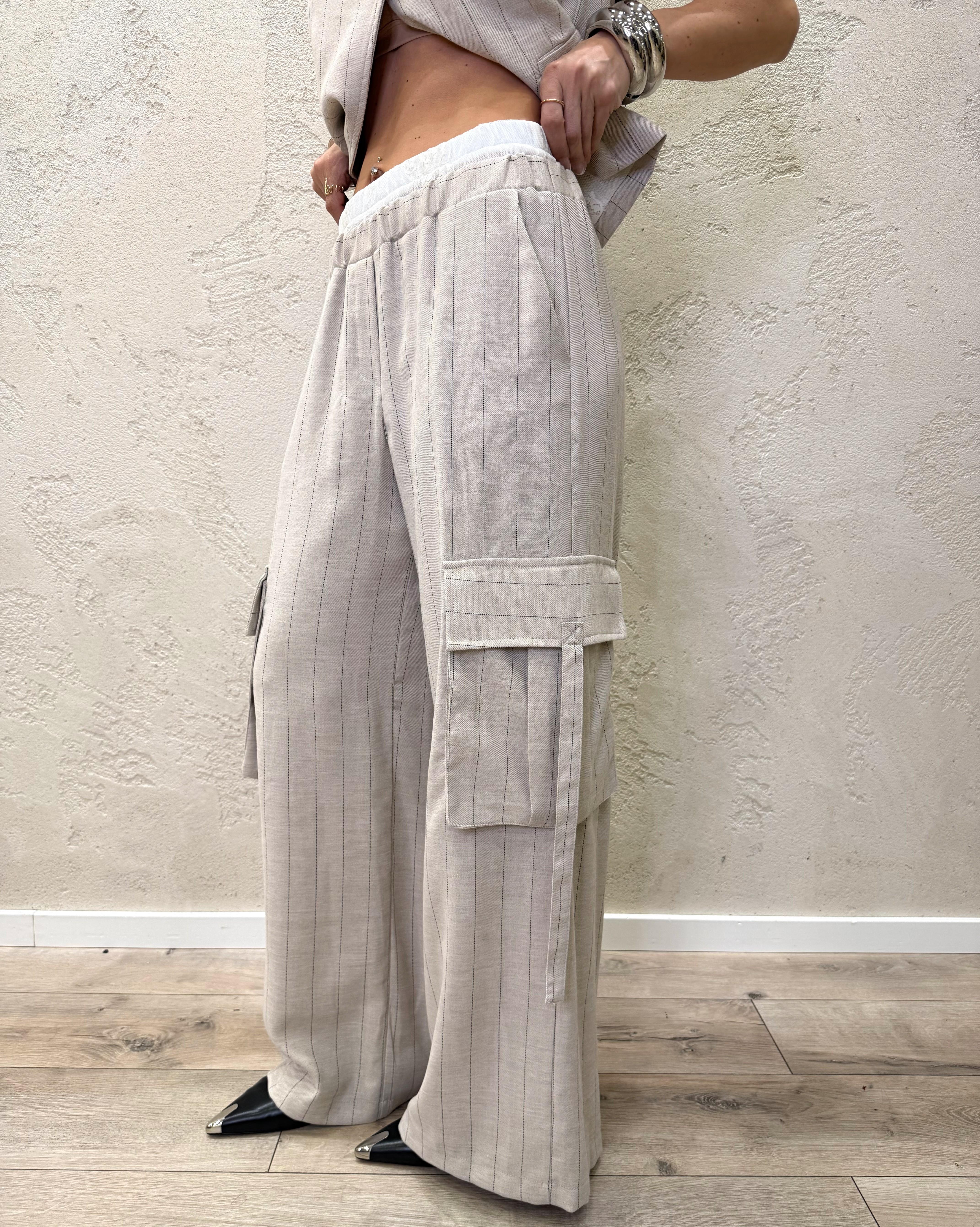 pantaloni cargo gessati con vita elasticizzata finto boxer S26P840 BEIGE TENSIONE IN 
