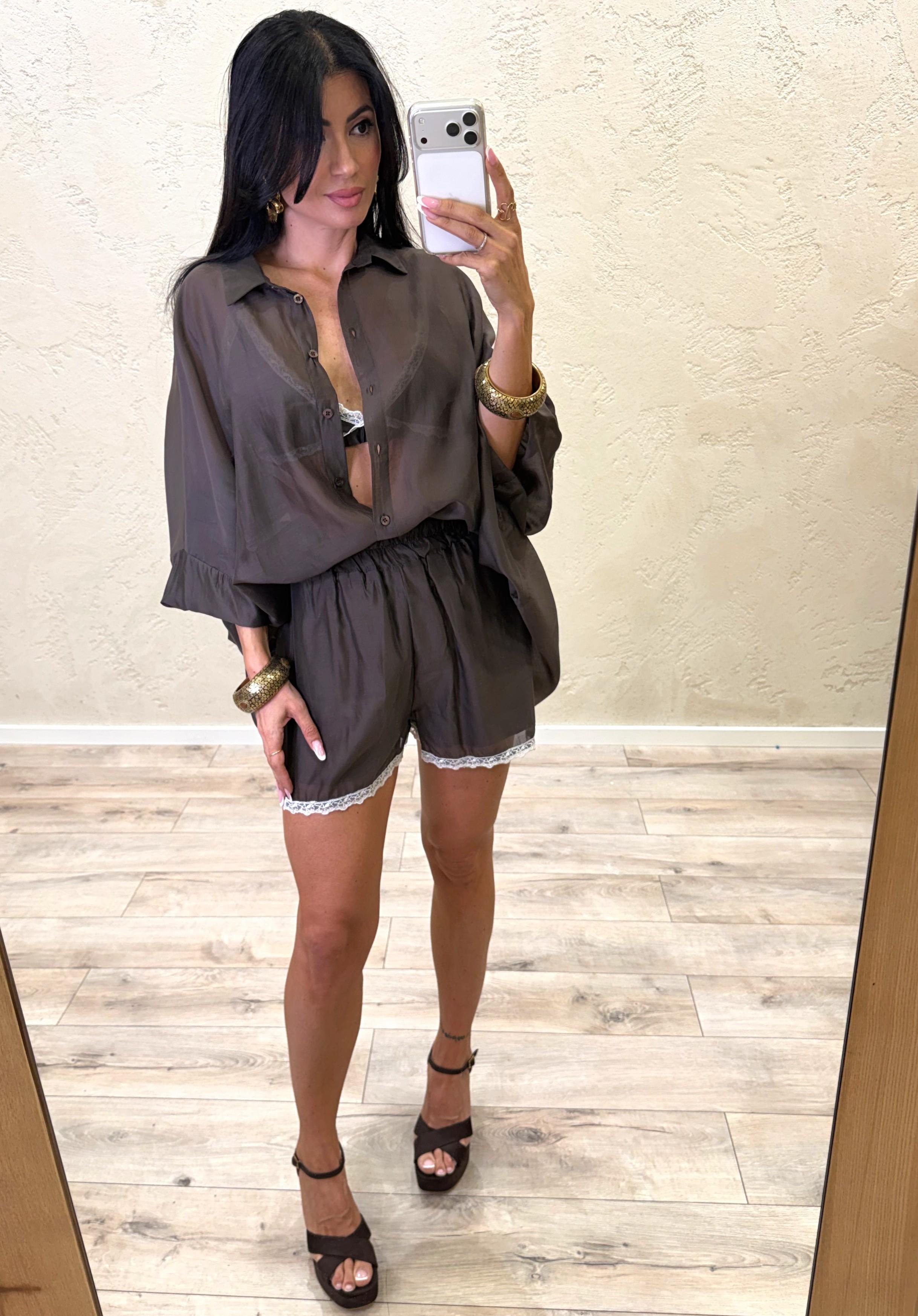 completo tre pezzi in tesuto fluido composto da camicia + bralette + shorts TAB2432 MORO VICOLO 