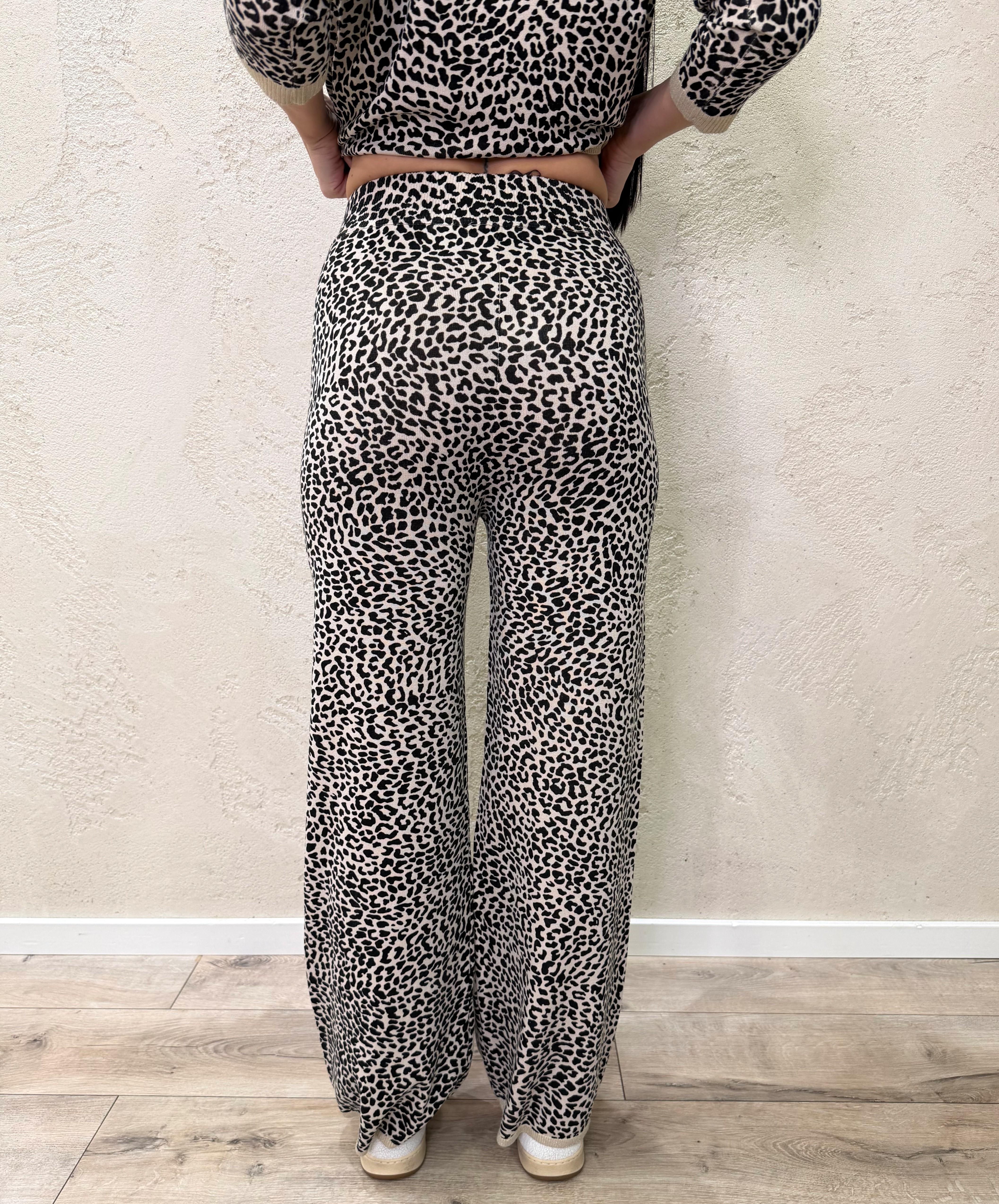 completo coordinato in maglia leopardato COMPLETOLEO VANIGLIA ELEVI 