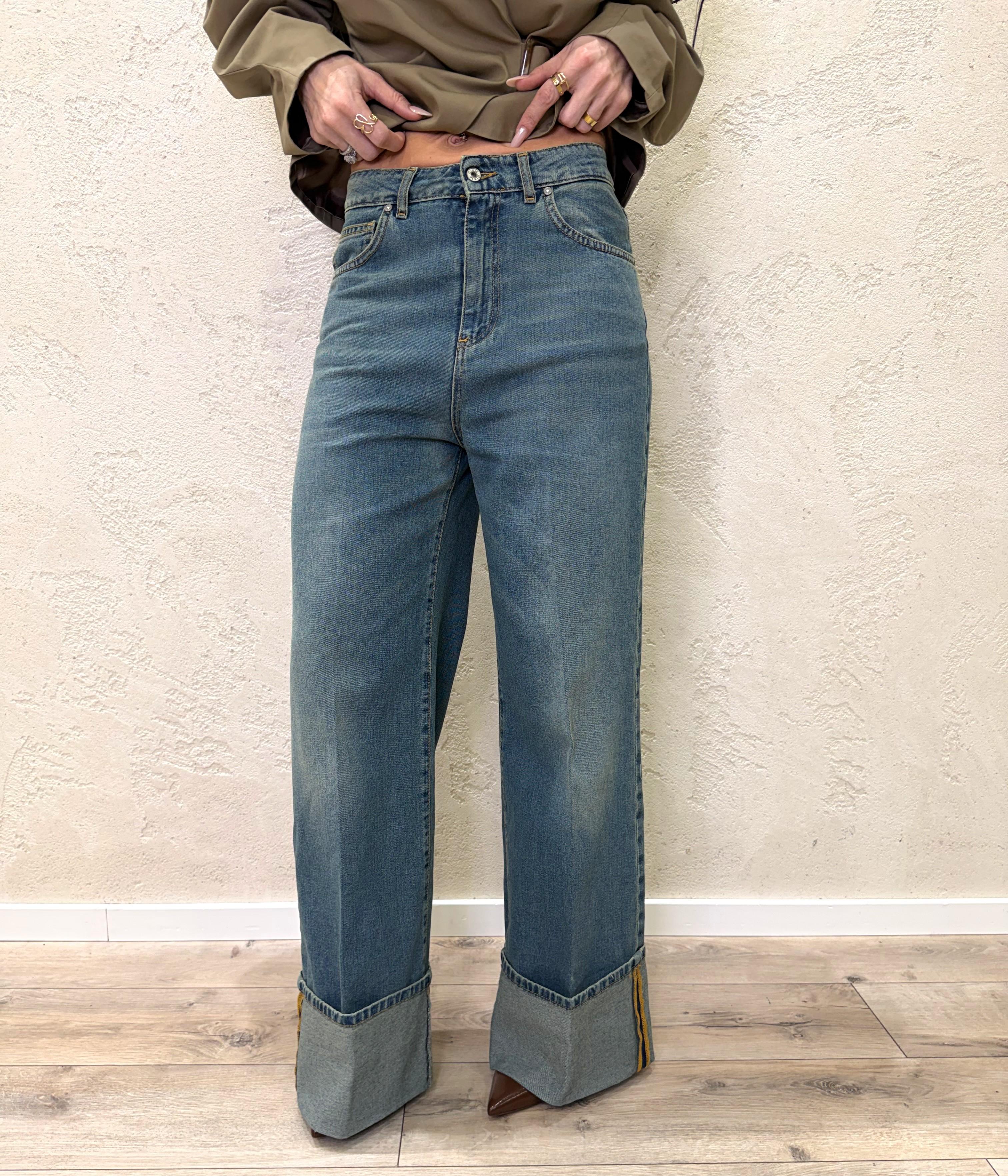 jeans a gamba dritta con maxi risvolto P512A090 DENIIMSLAVATO DIXIE 
