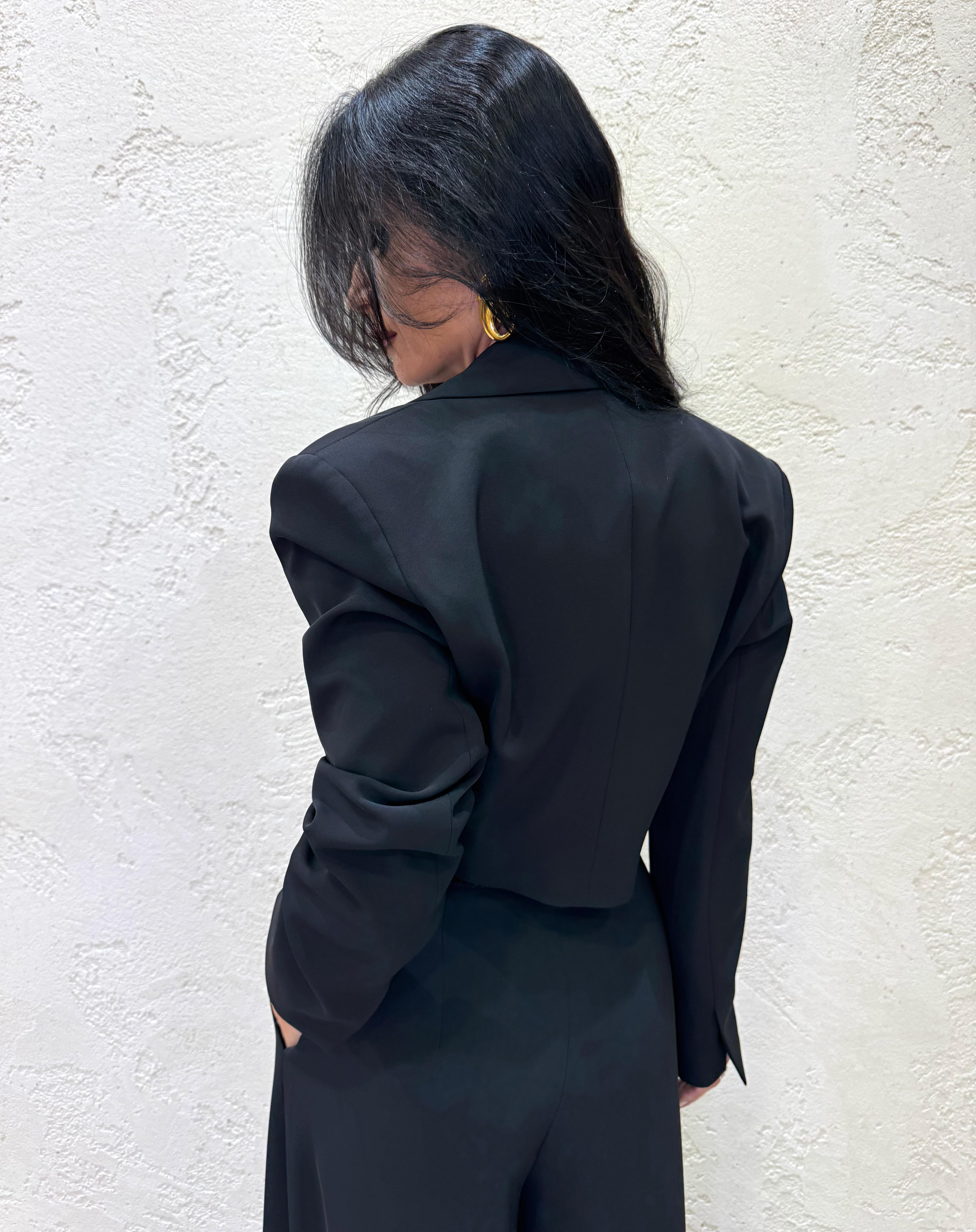 blazer crop con collo revers a punta JBG0KHX NERO IMPERIAL 