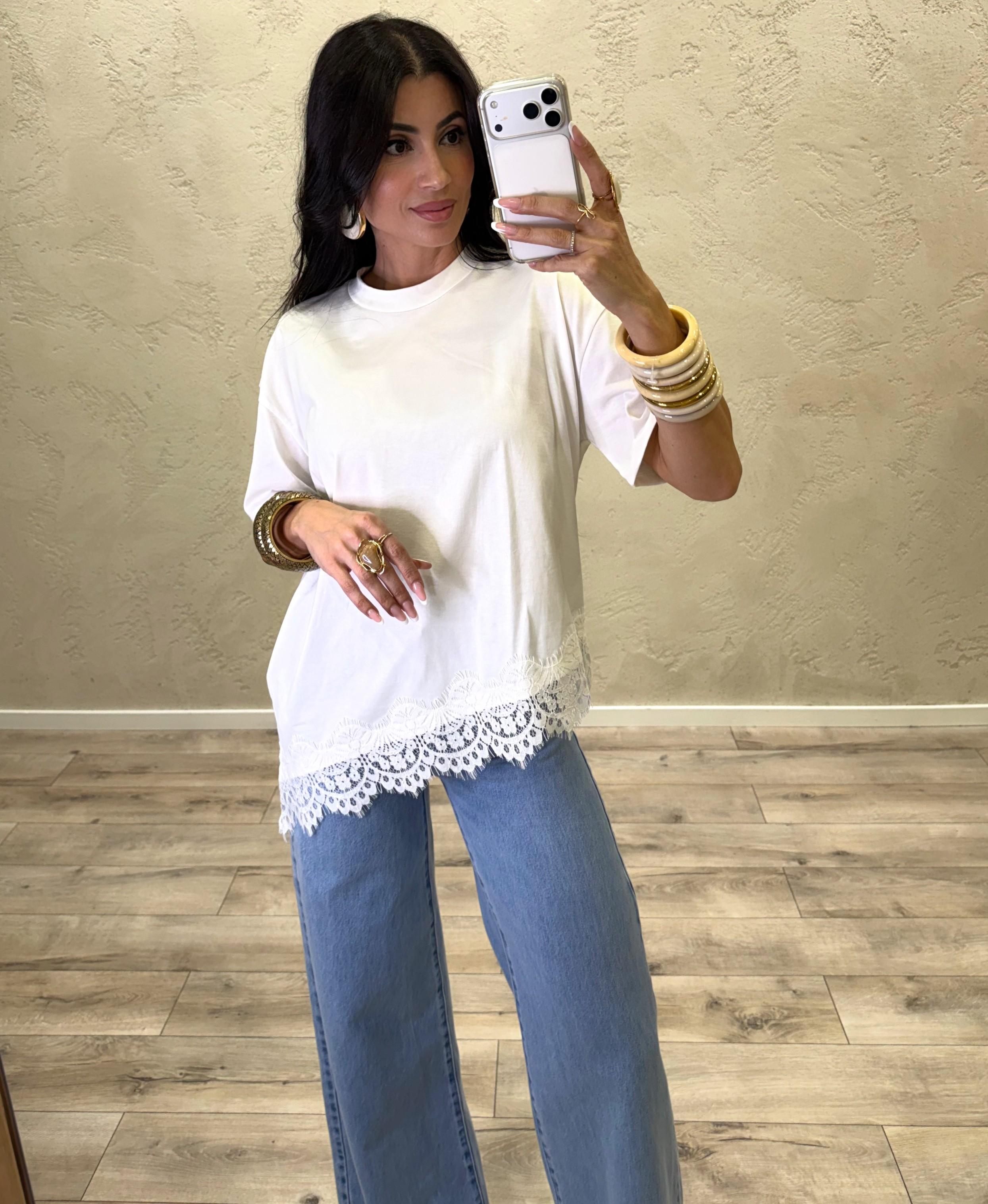 t-shirt asimmetrica con inserto in pizzo sul fondo RAB0598 BIANCO VICOLO 