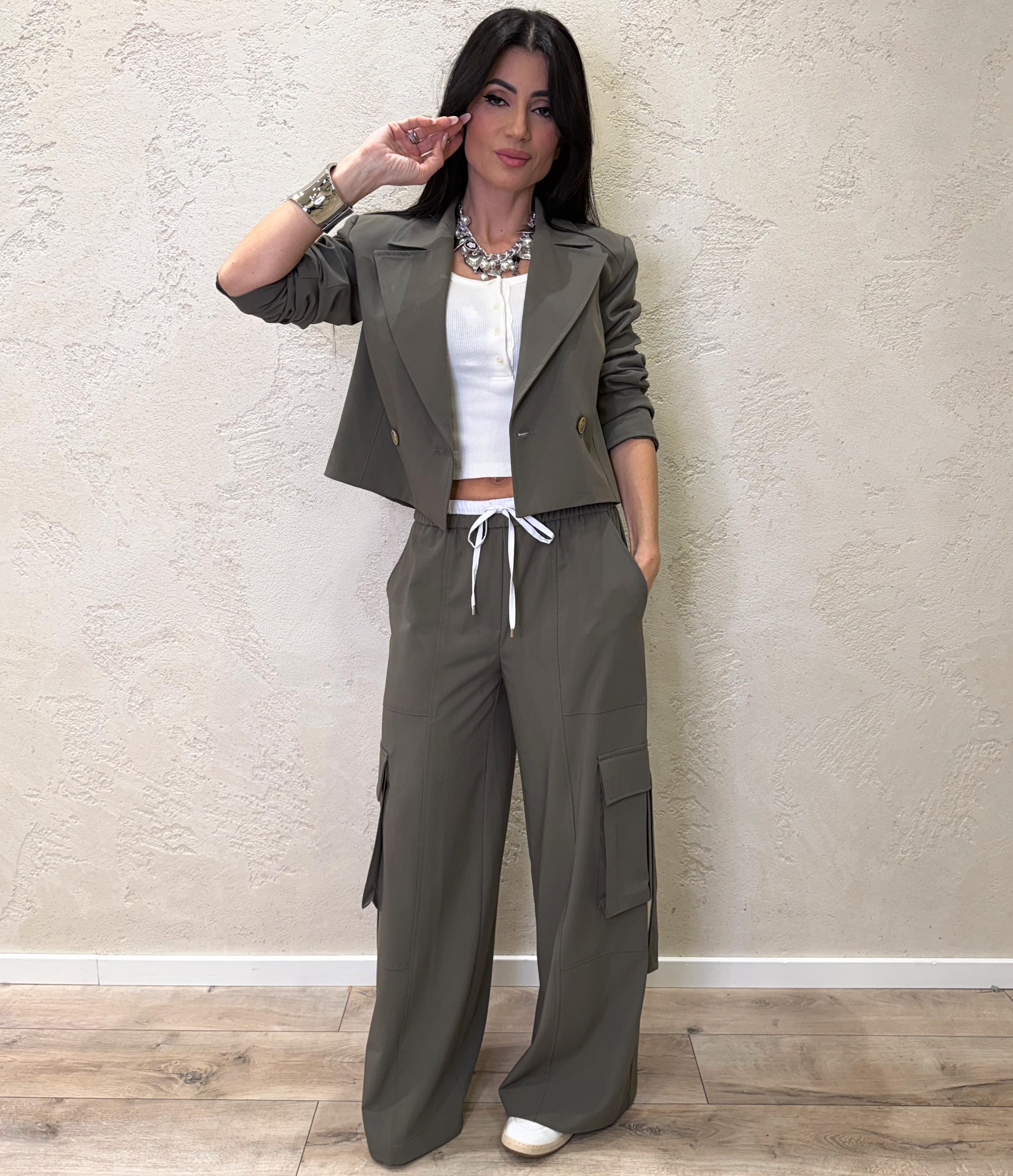 pantaloni cargo a palazzo con vita elasticizzata finto boxer 26P3727 SALVIA TENSIONE IN 