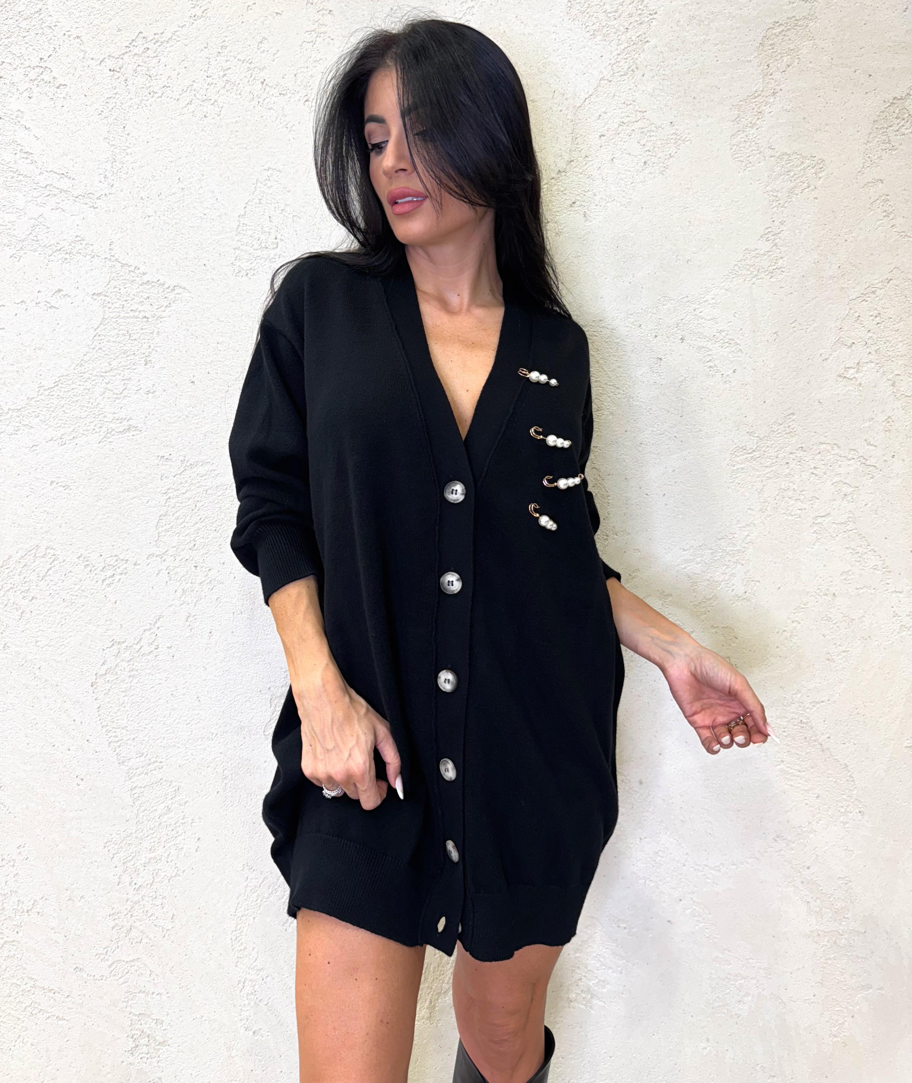 cardigan over con bottoni e spille removibili 77008F NERO VICOLO 