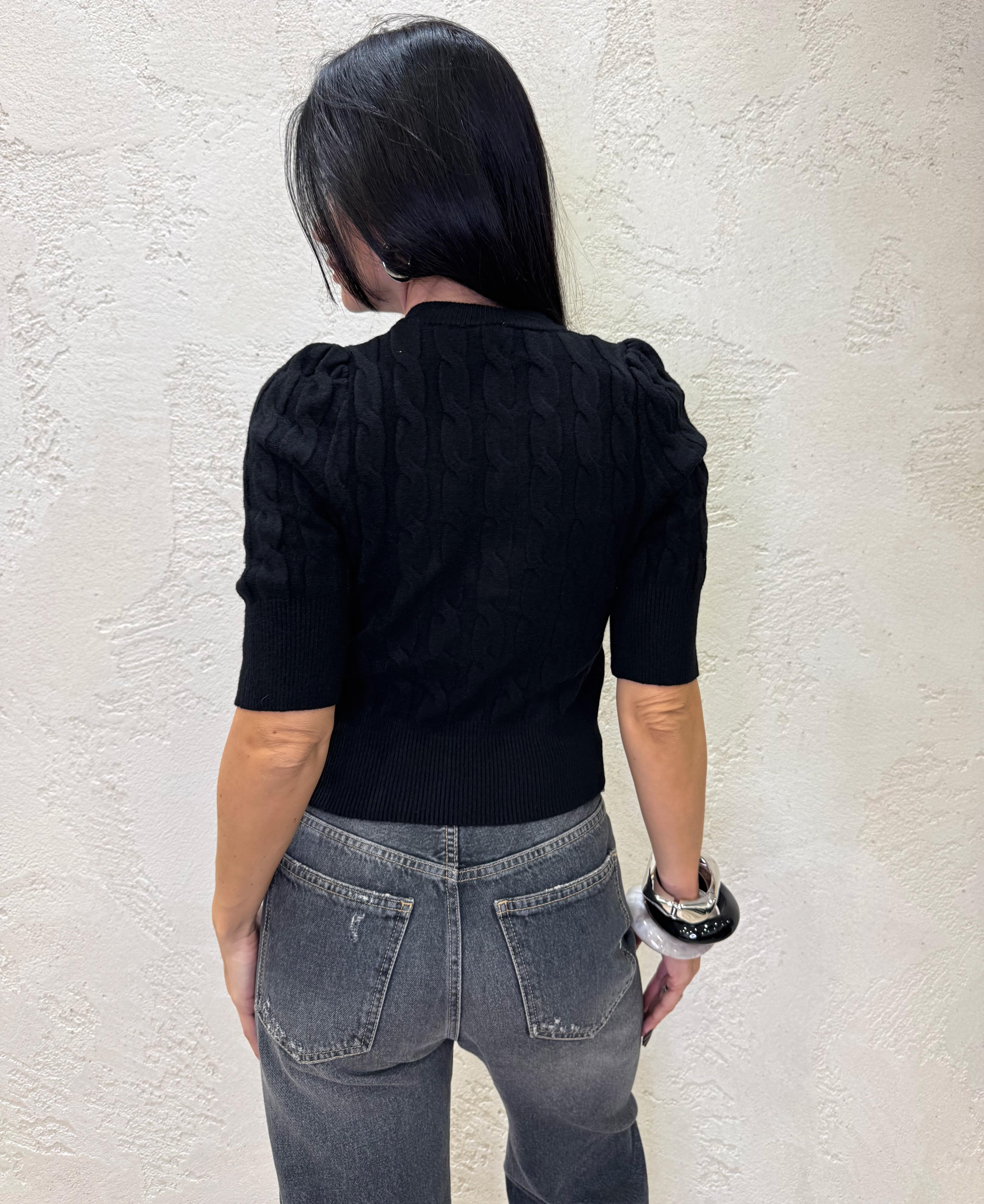 pull a trecce con bottoni gioiello e maniche  corte 72185AI25 NERO TENSIONE IN 