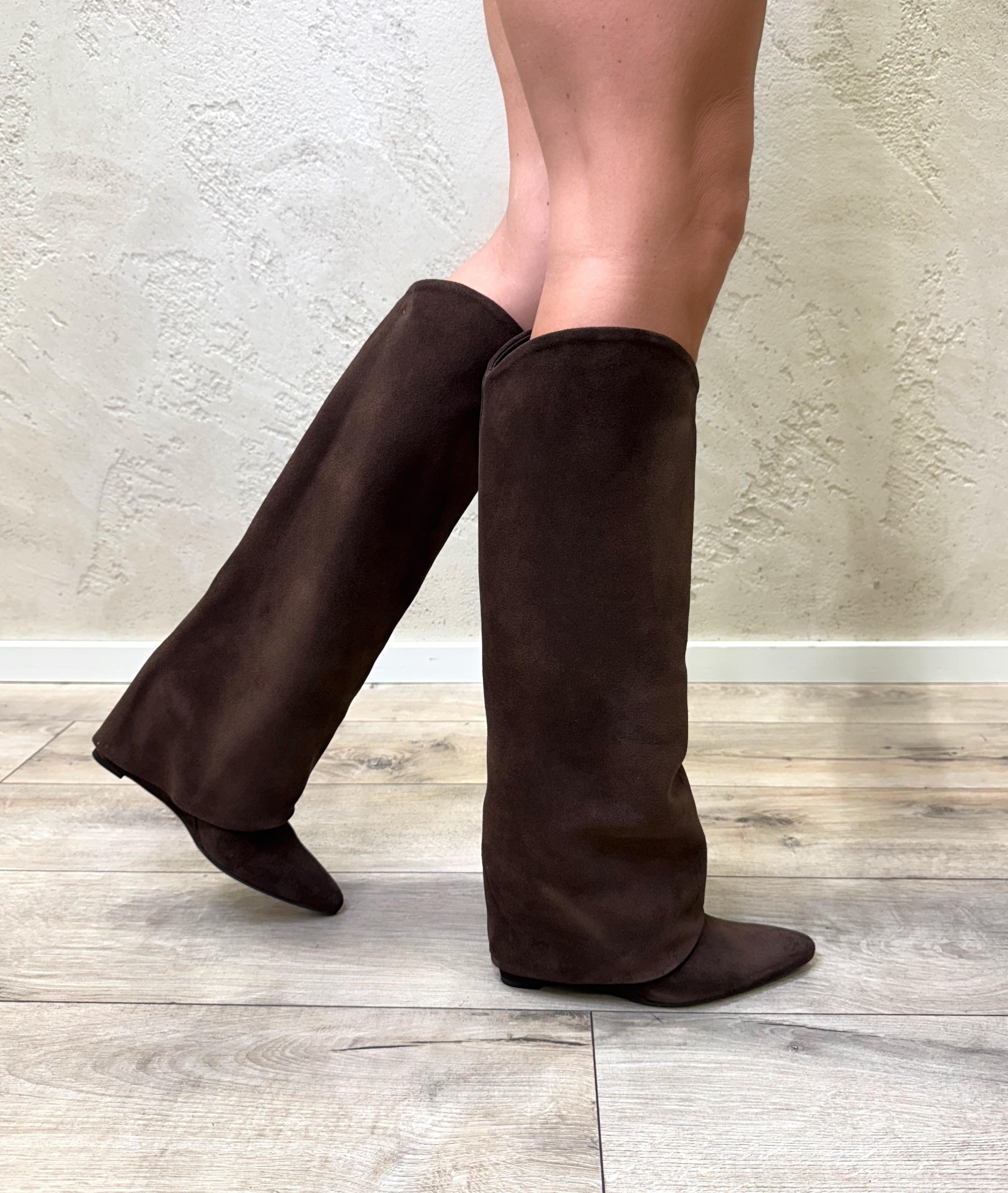 stivale con risvolto in camoscio STARIA150CAM FONDENTE OVYE' 