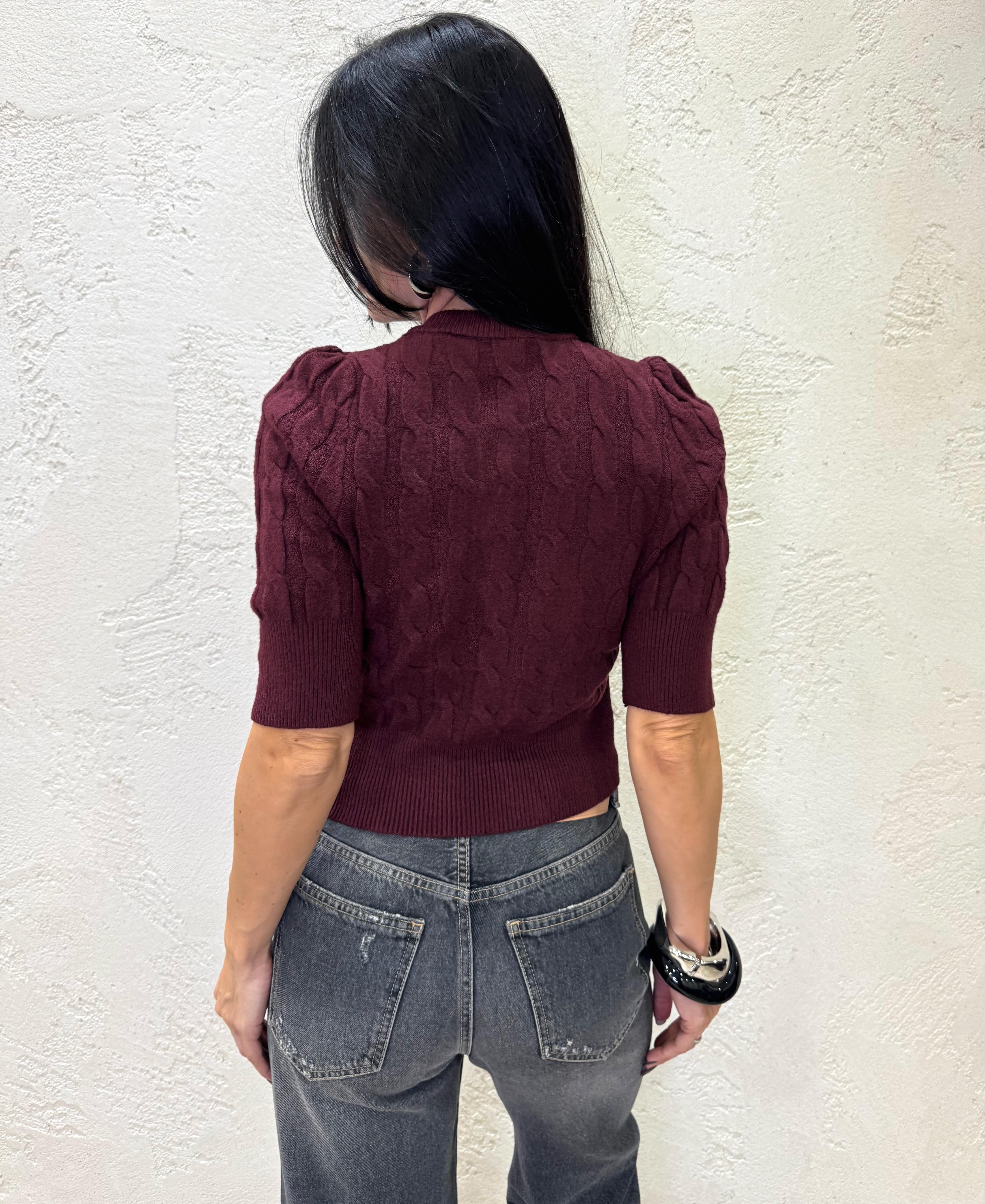 pull a trecce con bottoni gioiello e maniche  corte 72185AI25 VINO TENSIONE IN 