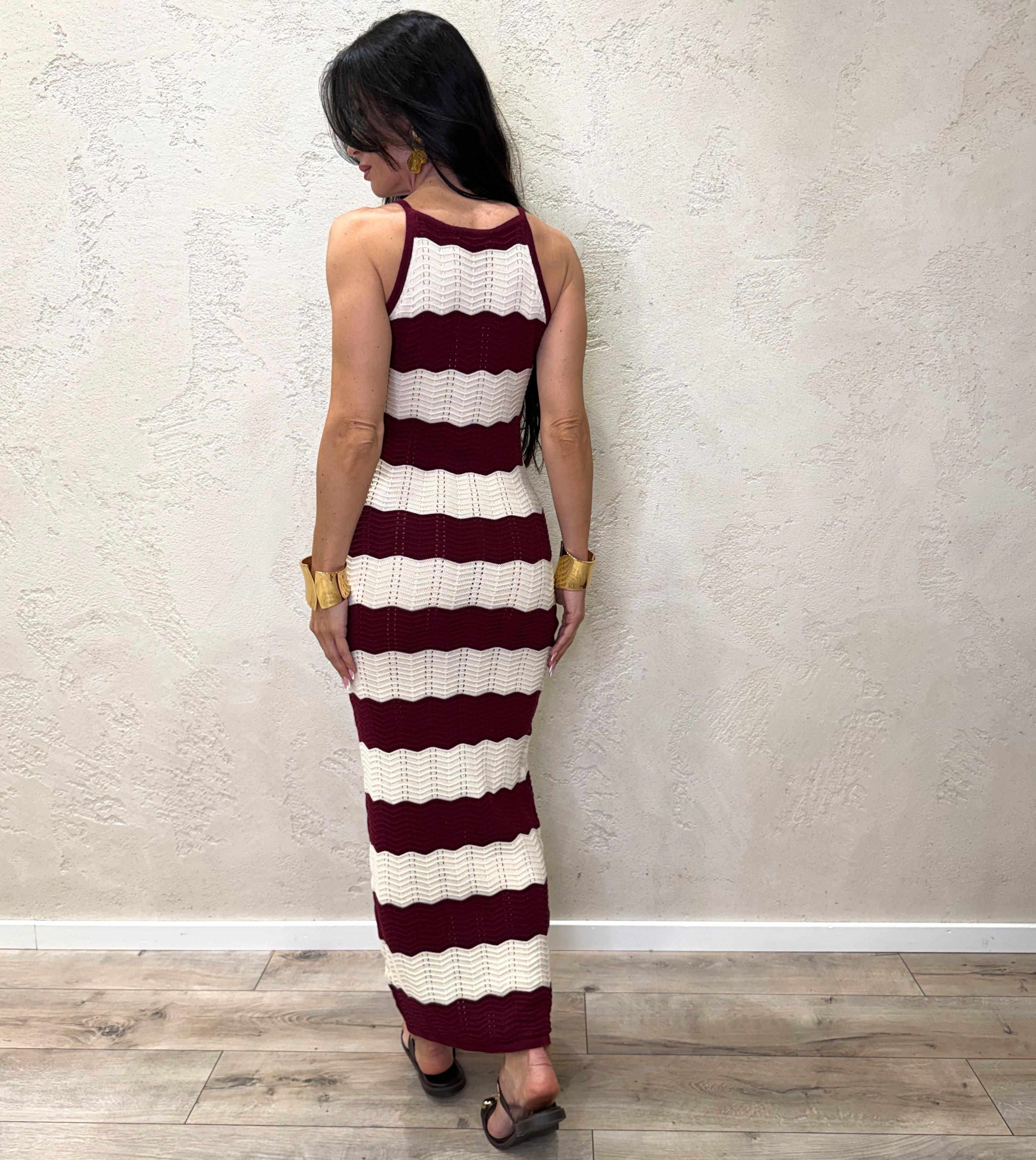 abito lungo in maglia con scollo all'americana a righe 7AB7095 BORDEAUX/PANNA VICOLO 