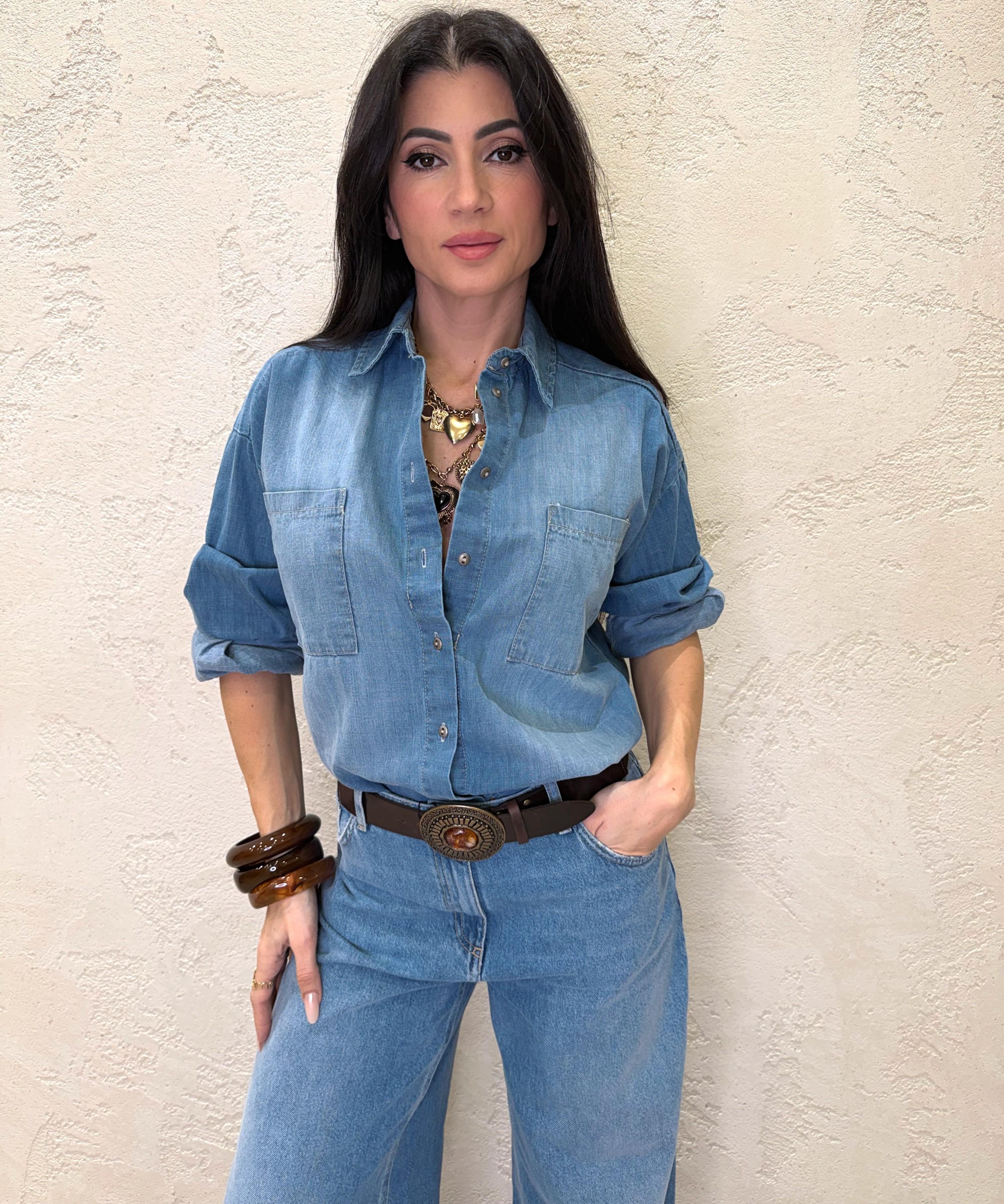 camicia leggermente over in jeans S26C315 DENIM TENSIONE IN 