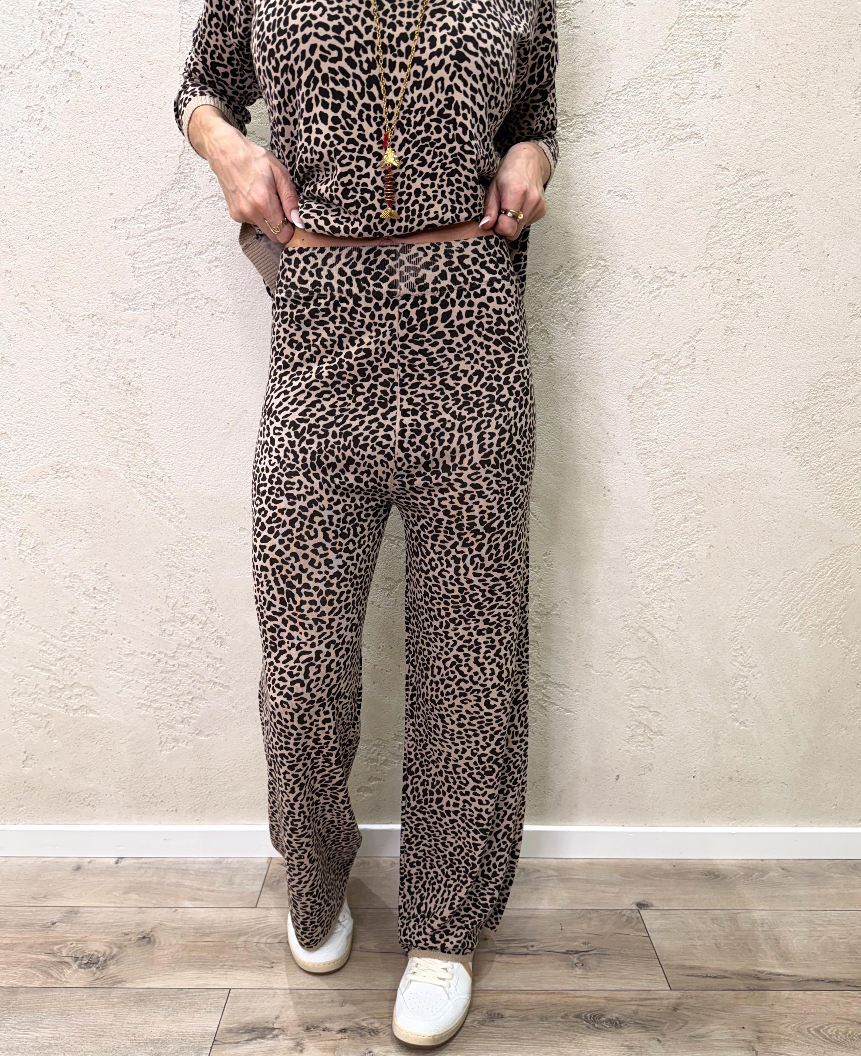 completo coordinato in maglia leopardato COMPLETOLEO BEIGE ELEVI 