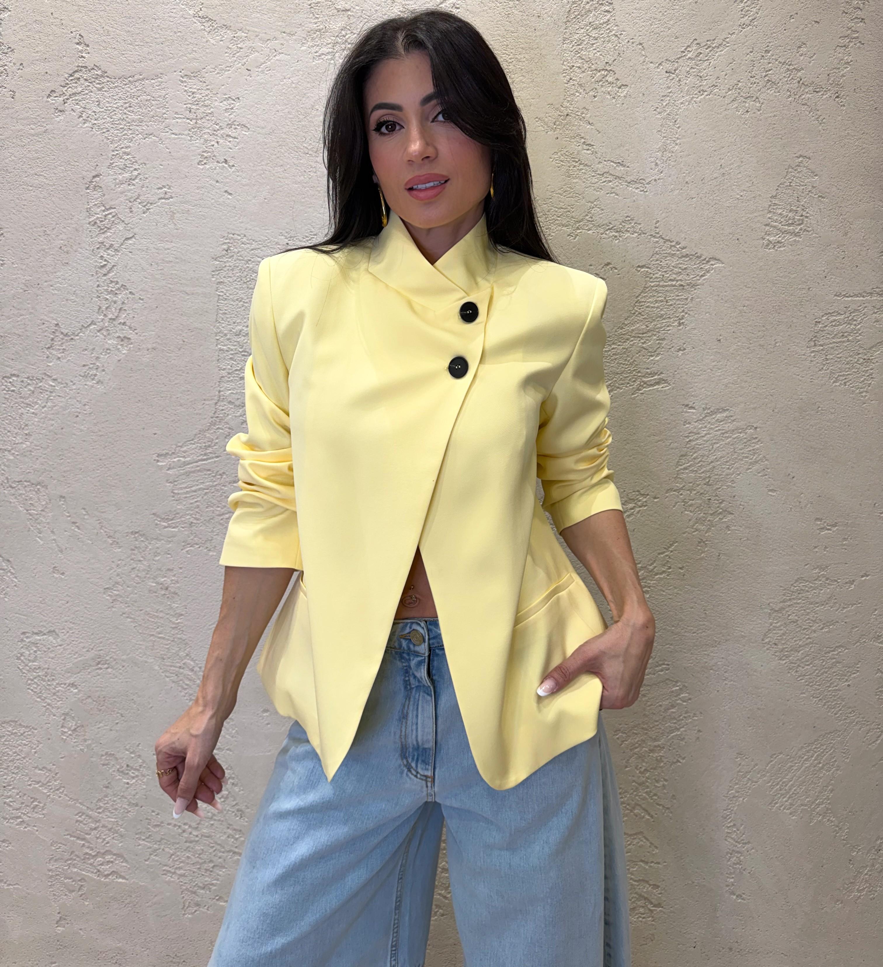 giacca con collo alla coreana e chiusura asimmetrica JMN-Q090 GIALLO HAVEONE 