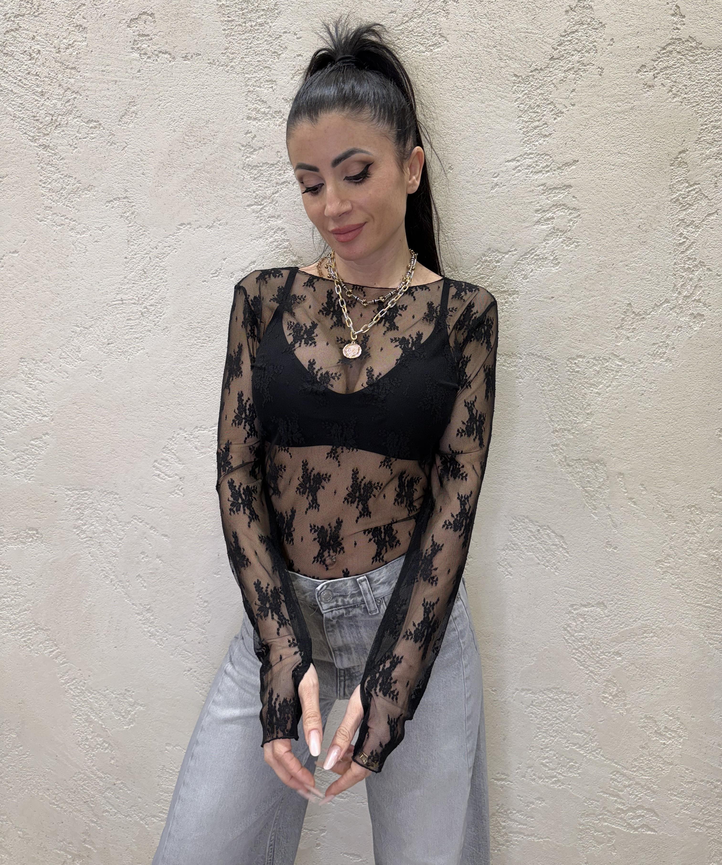 maglia in pizzo con scollo a barca e manicotti 10997 NERO SUSY MIX 