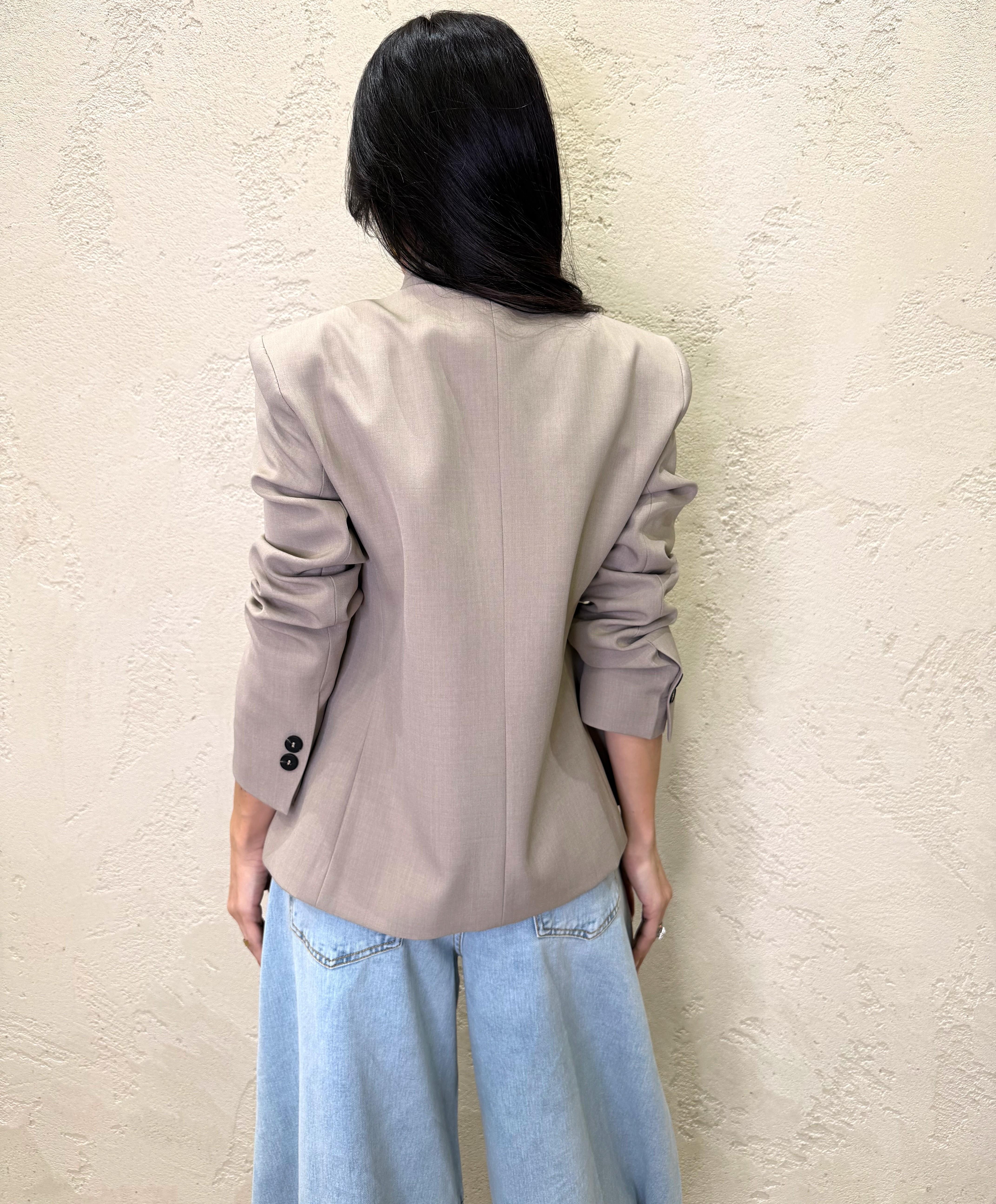 giacca con collo alla coreana e chiusura asimmetrica JMN-Q090 TORTORA HAVEONE 