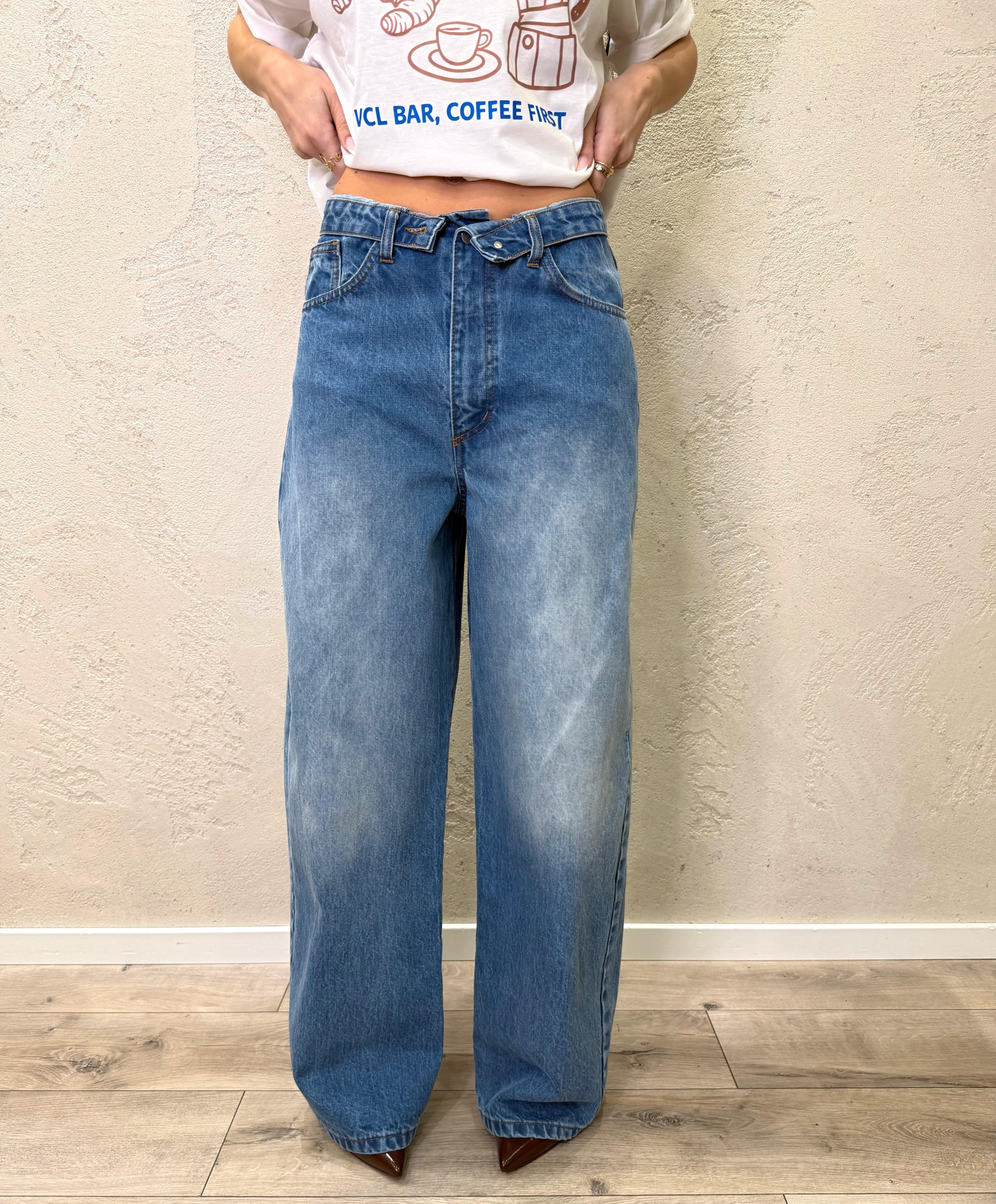 jeans modello baggy con vita rigirata P21103 DENIM SUSY MIX 