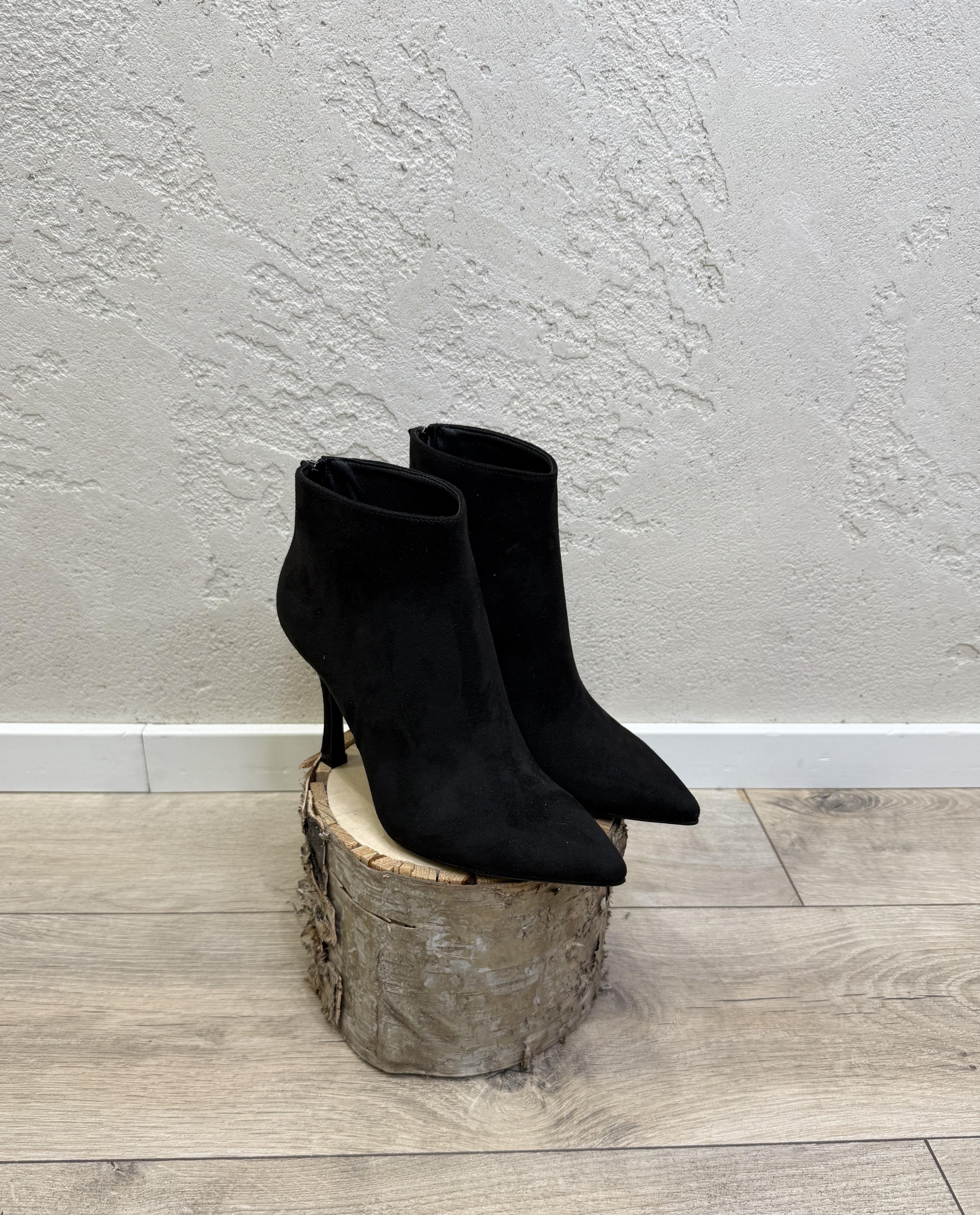 tronchetto scamosciato 9026 NERO DIVINE FOLLIE 