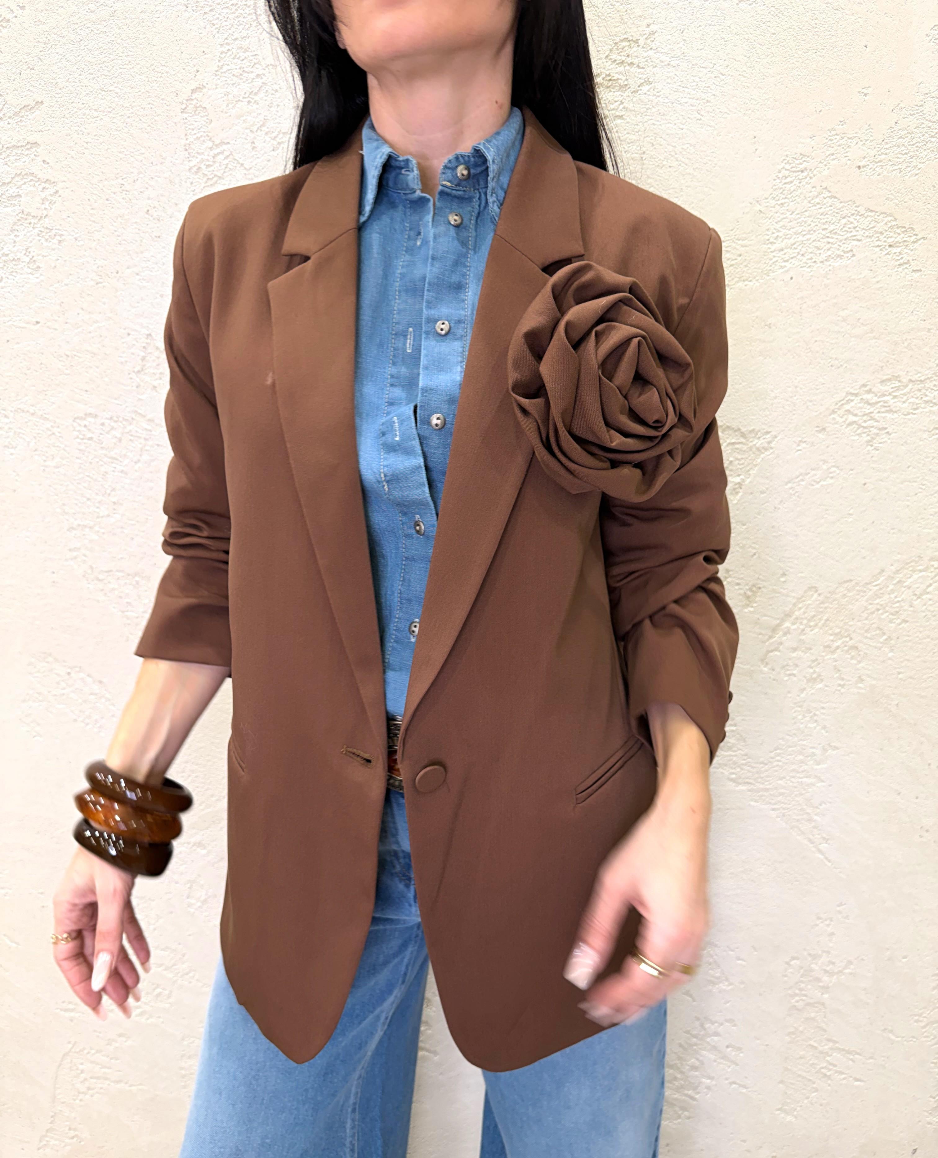blazer over con spilla rosa removibile TAB0370 CIOCCOLATO VICOLO 