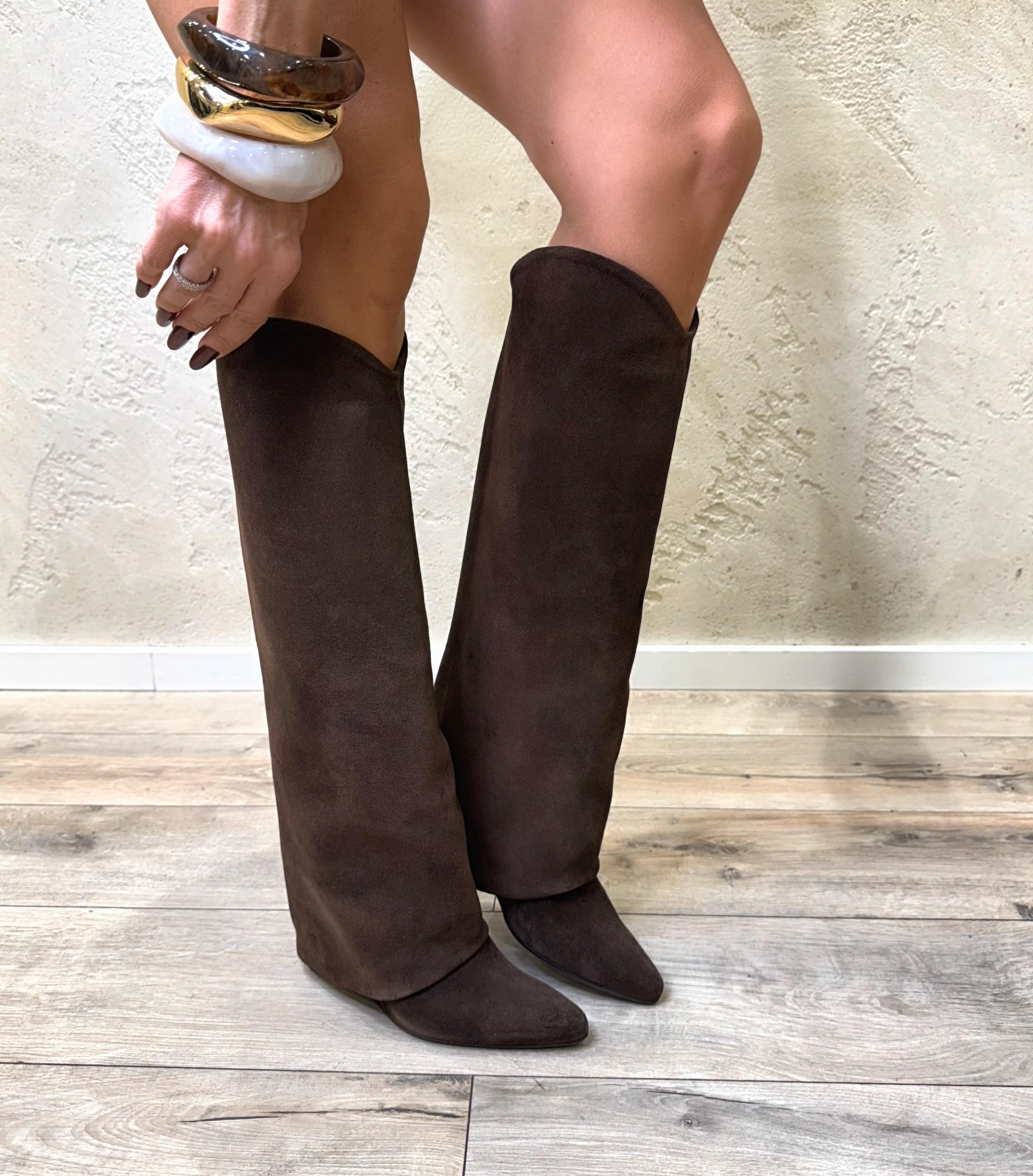 stivale con risvolto in camoscio STARIA150CAM FONDENTE OVYE' 