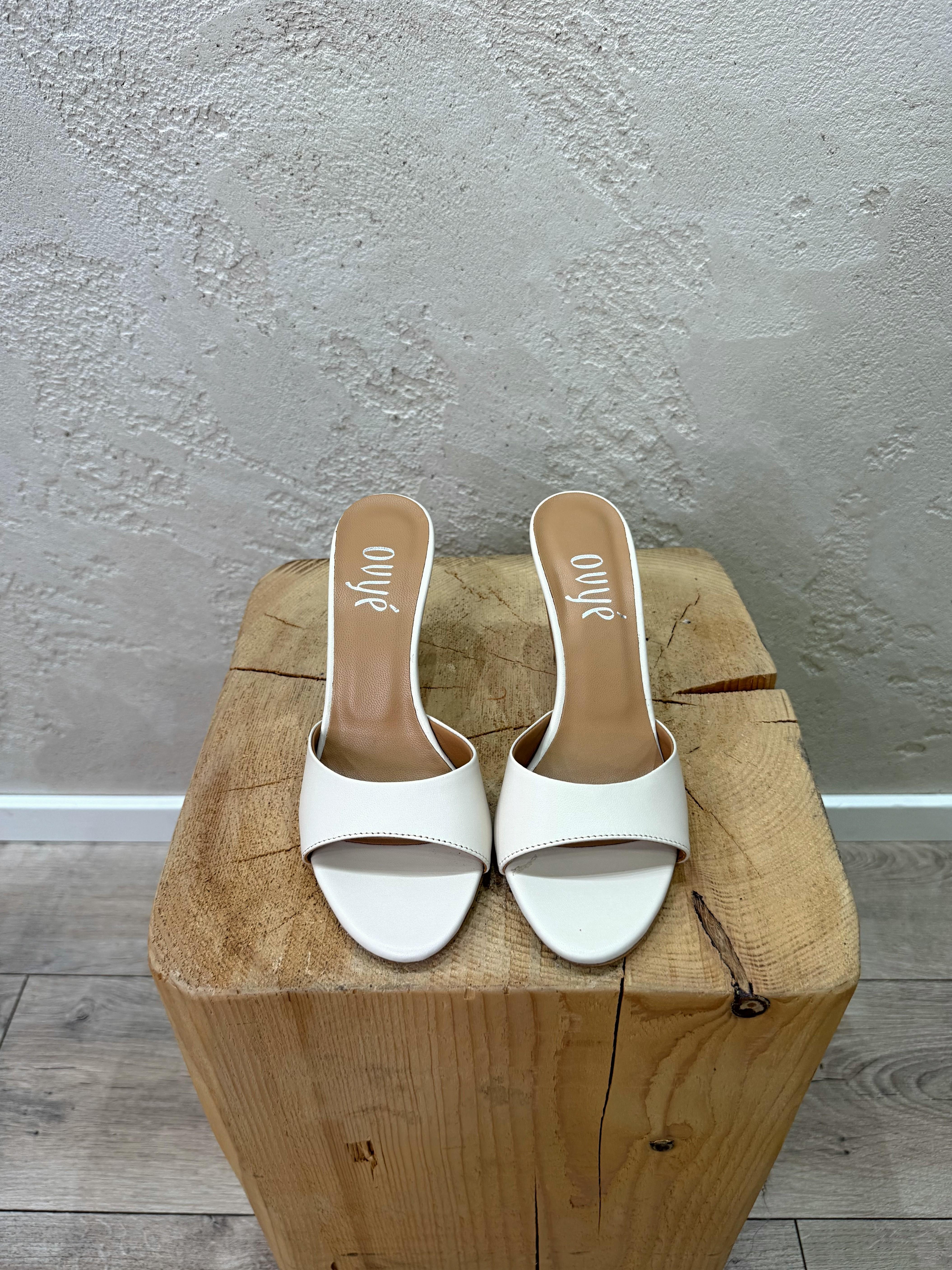 mules decollete in vera pelle aperte davanti tacco sottile AT4010 BURRO OVYE' 