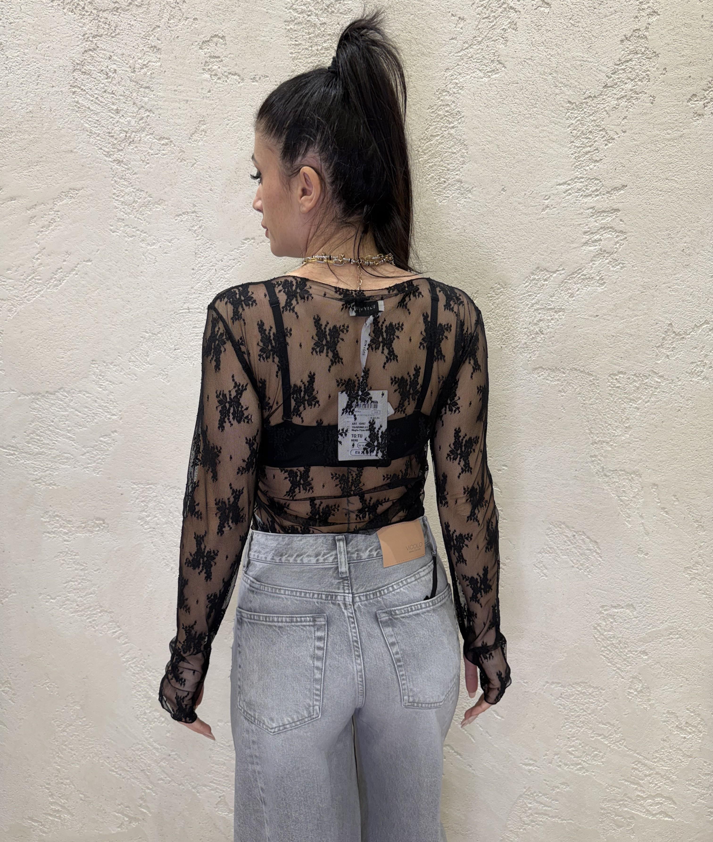 maglia in pizzo con scollo a barca e manicotti 10997 NERO SUSY MIX 