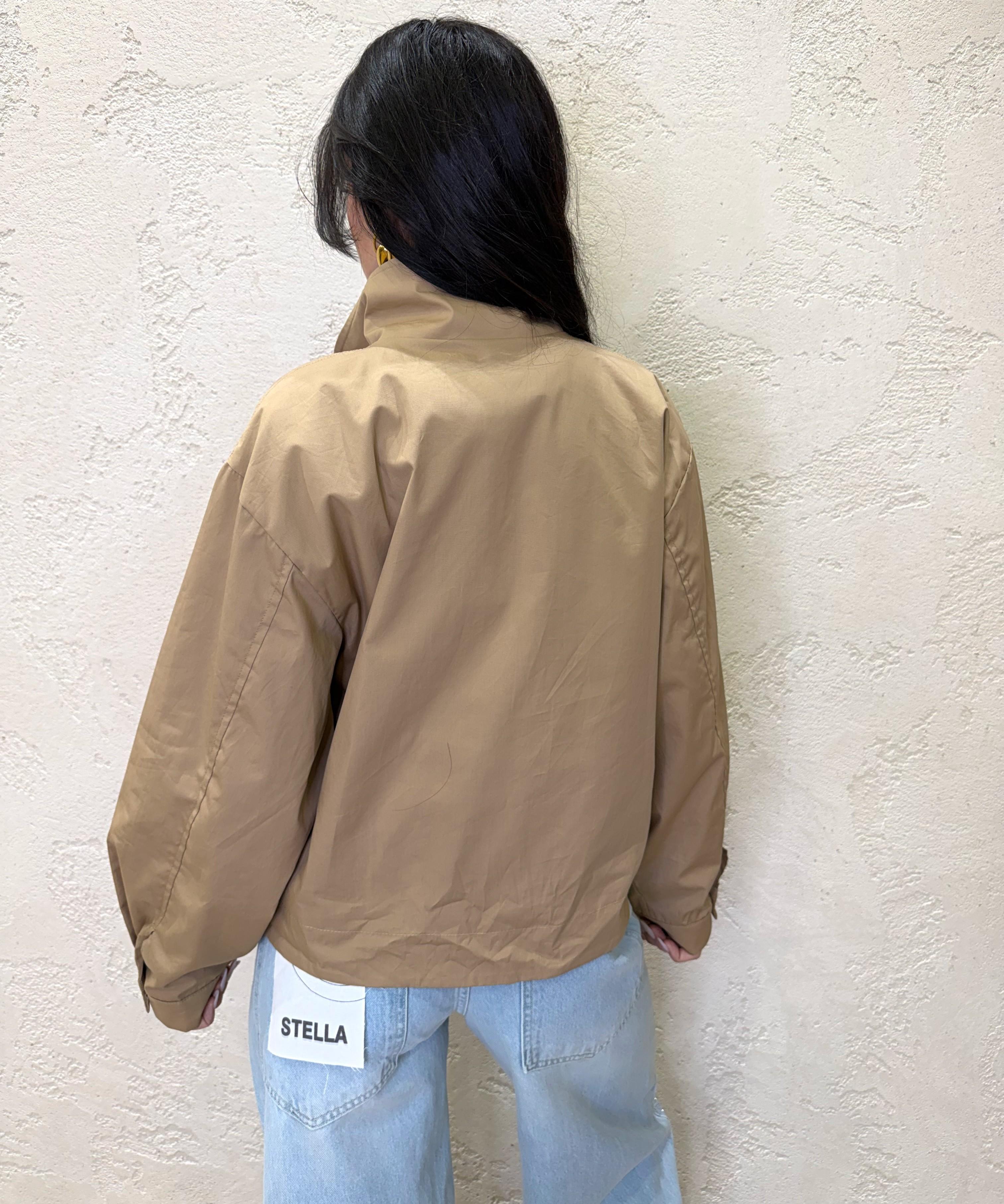 giacca in tessuto tecnico con pailettes PE260138 CAMEL TENSIONE IN 