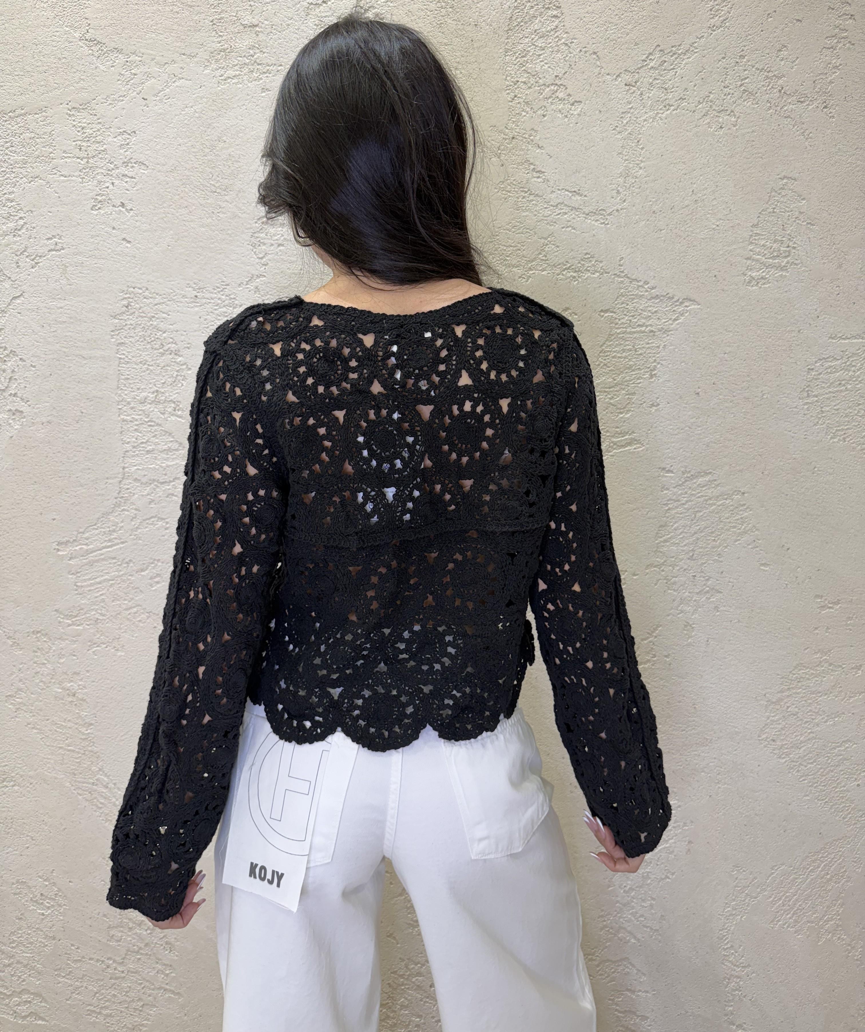 cardigan in crochet con bottoni in legno 2628005 NERO SUSY MIX 