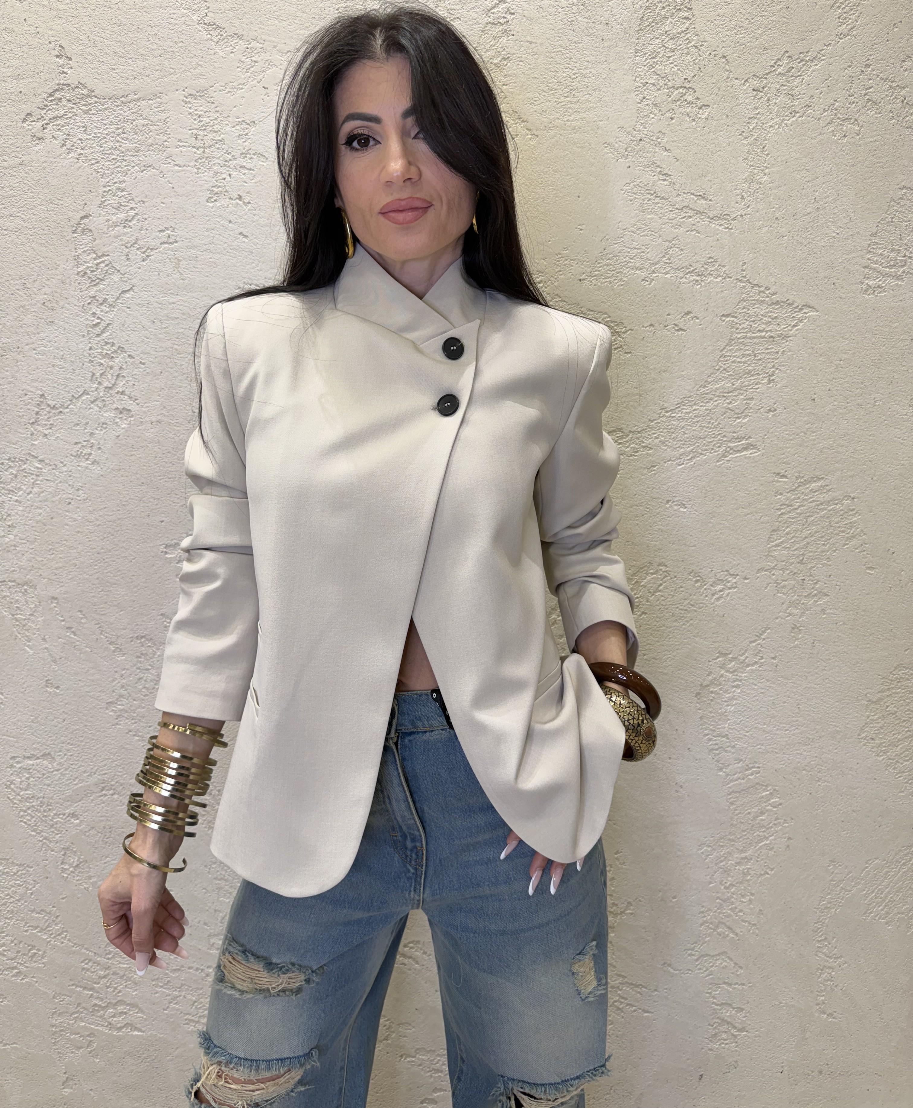 giacca con collo alla coreana e chiusura asimmetrica JMN-Q090 BEIGE HAVEONE 