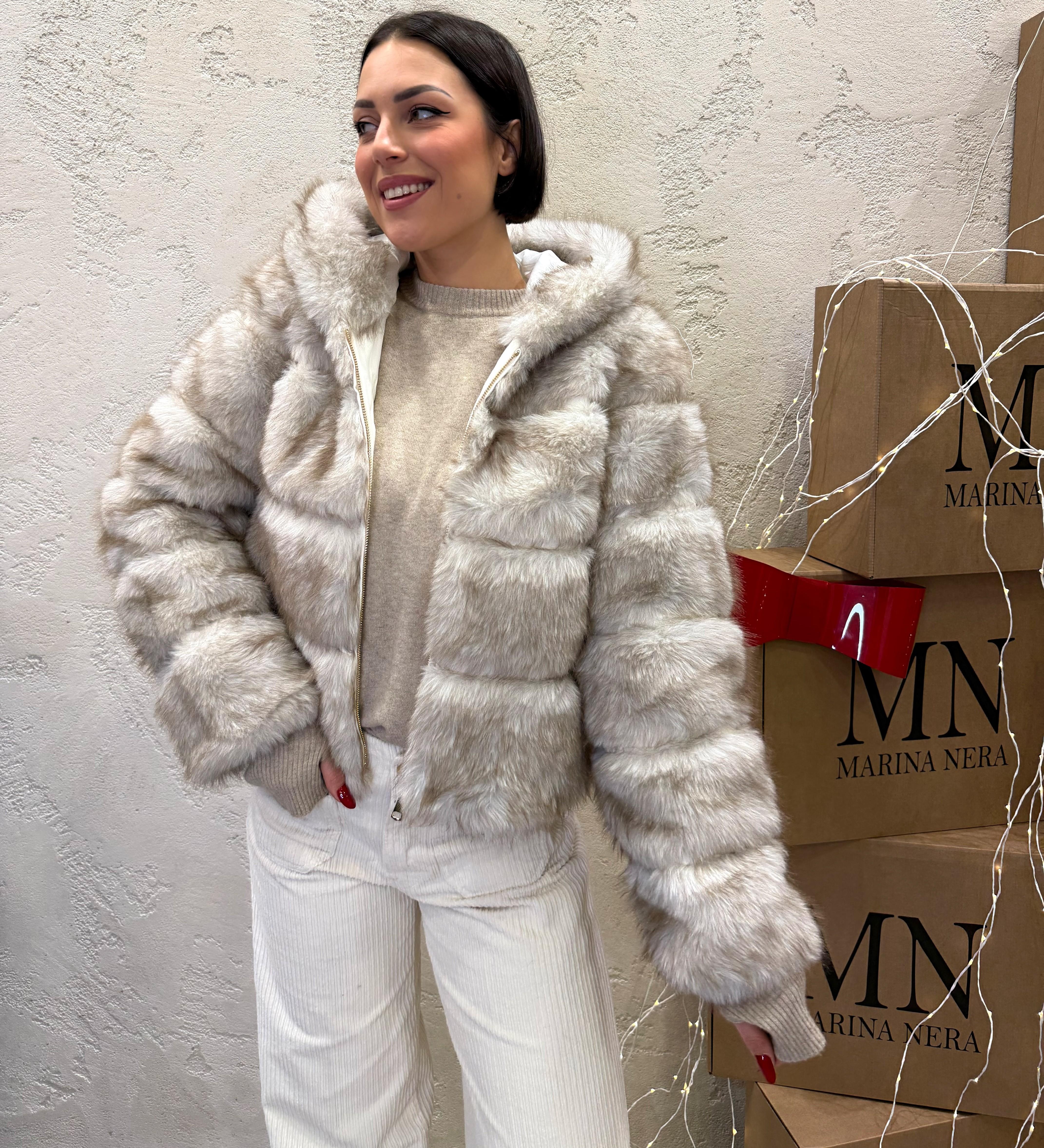 pelliccia corta con inserti ecopelle PCAPZIP NATURALE ELEVI 