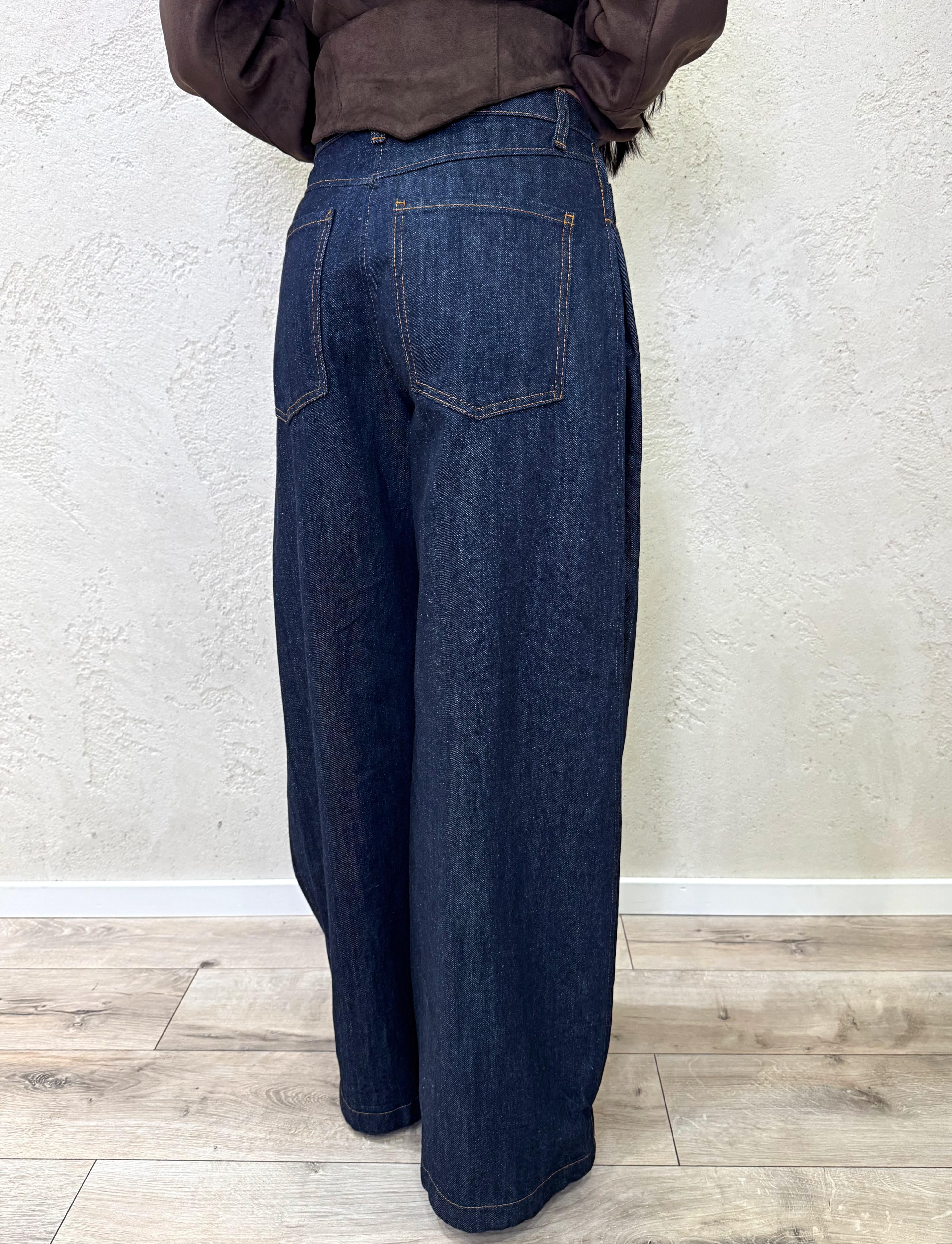 jeans a gamba larga con pieghe laterali P20942 BLU SUSY MIX 